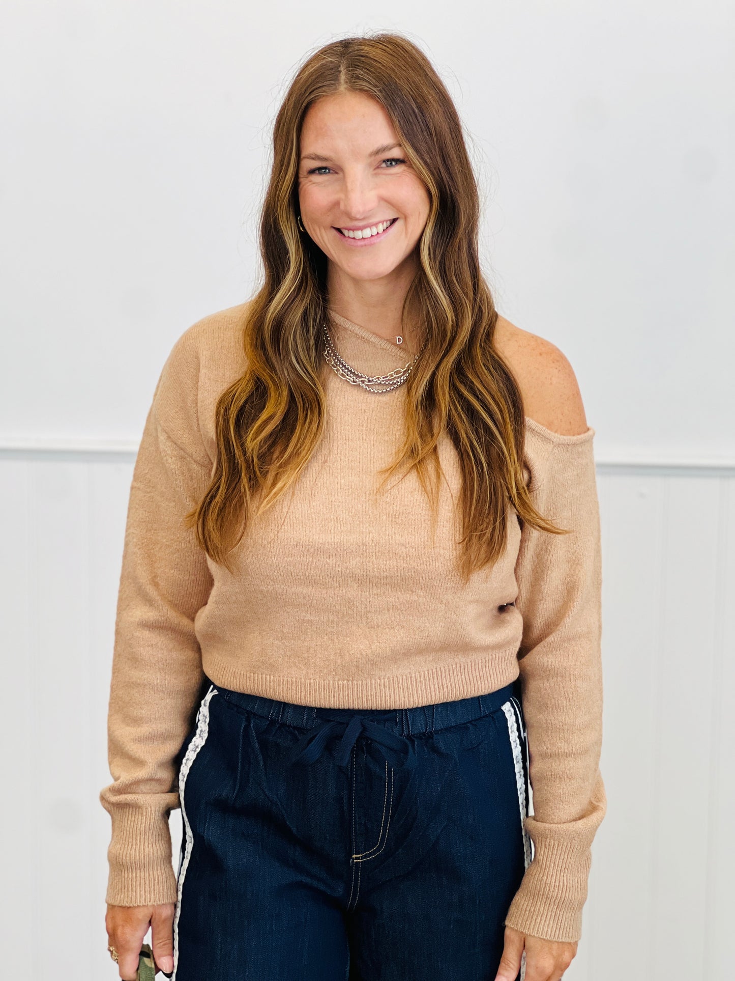 Asymmetric Off Shoulder Sweater Top (Reg.)- 3 Colors