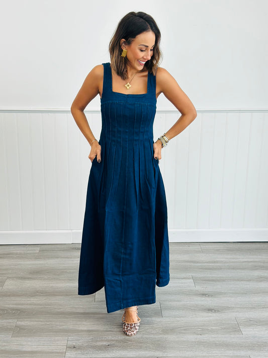 Denim Stretch Pleated Sleeveless Maxi Dress (Reg.)