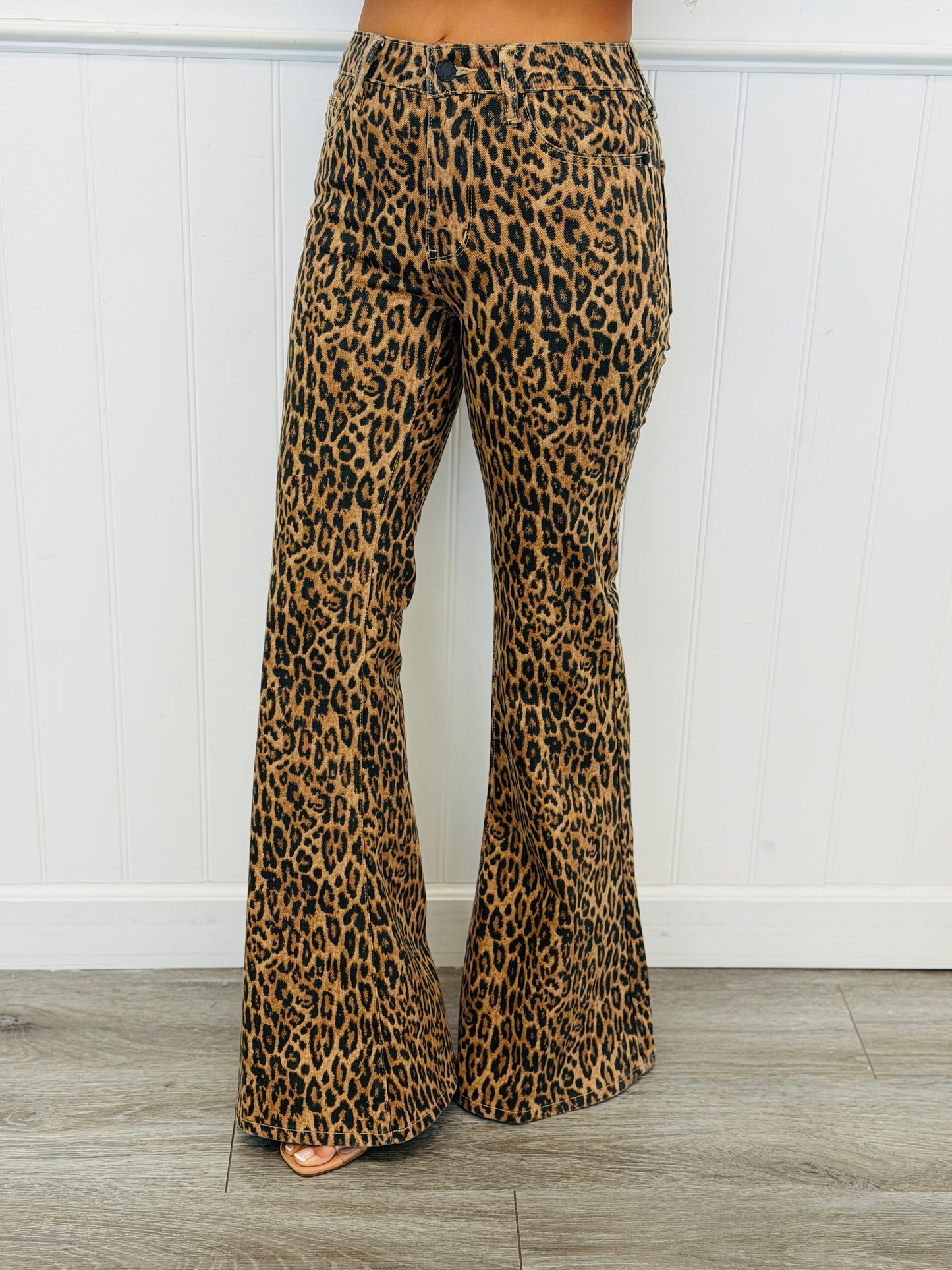 Judy Blue Wild Luxe Mid Rise Flare Jeans (Reg. and Plus)