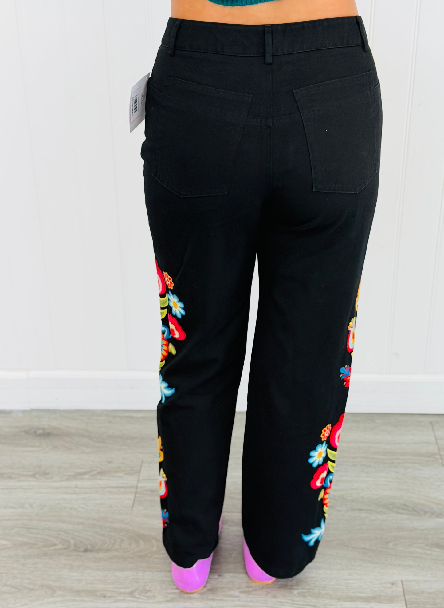 Black Denim Floral Embroidered Pants (Reg.)