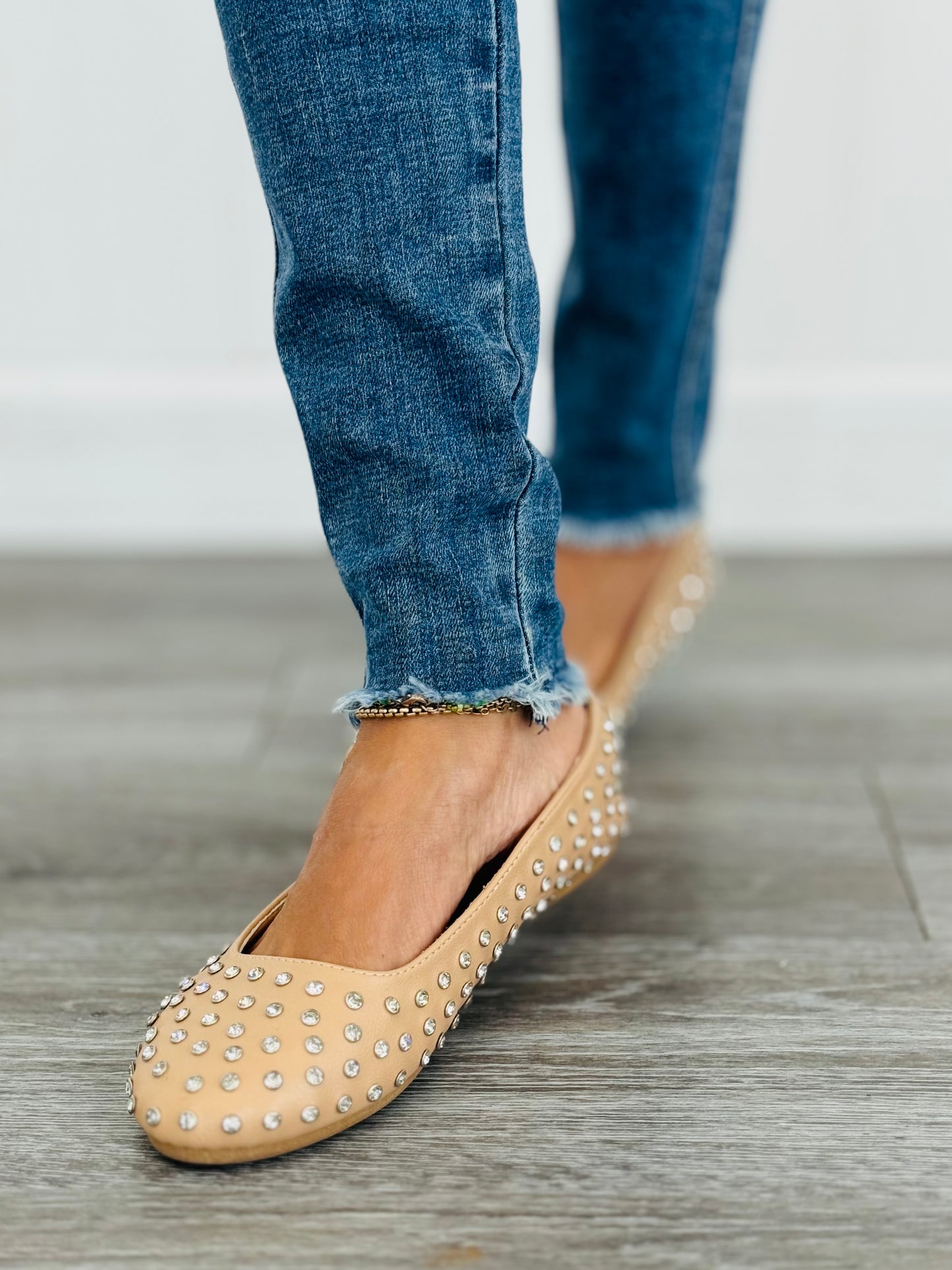 Judy Blue The Fall I Turned Skinny Tummy Control Jeans (Reg. and Plus)