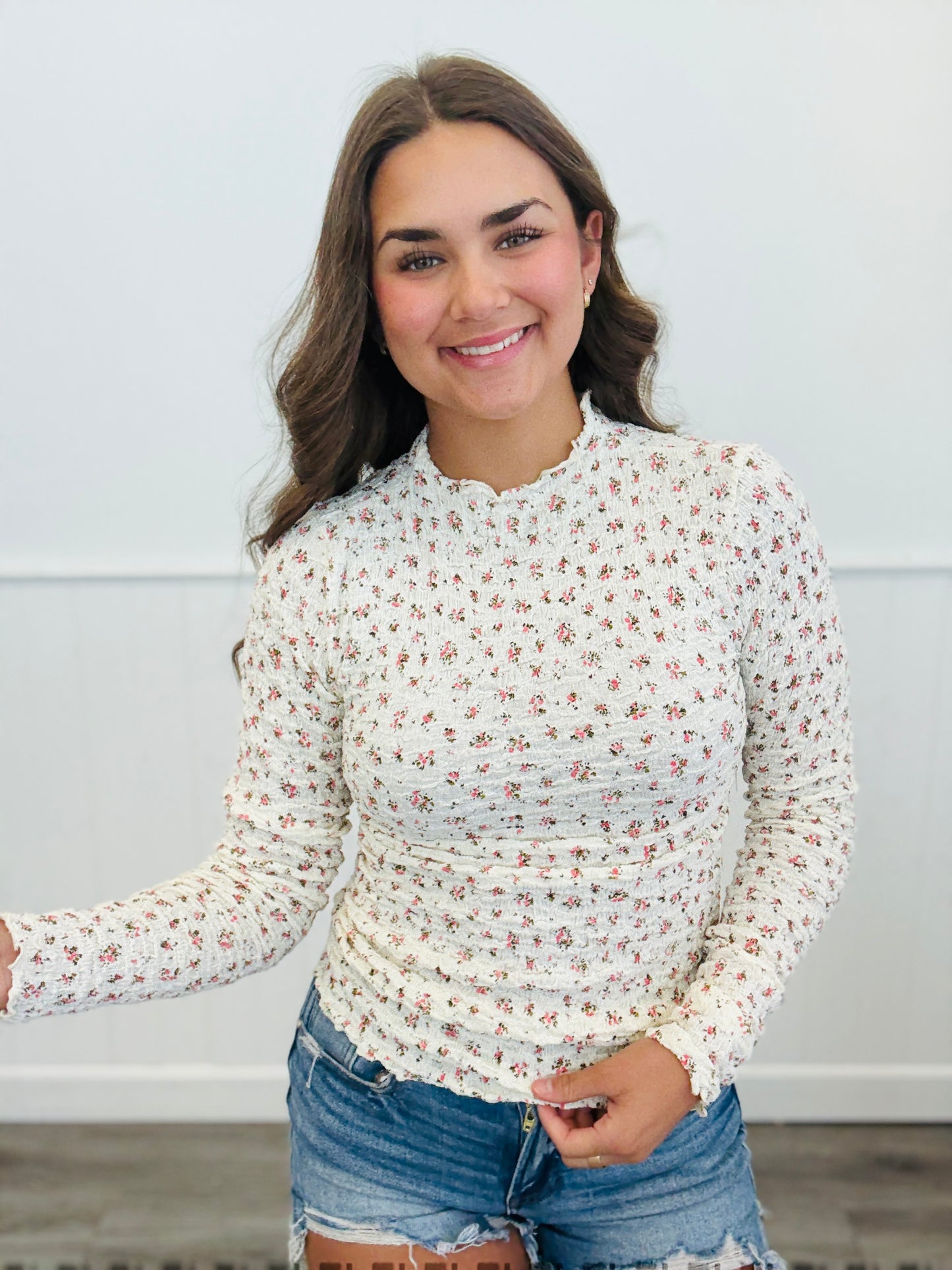 Floral Print Smocked Lettuce Edge Top (Reg.)-2 Colors