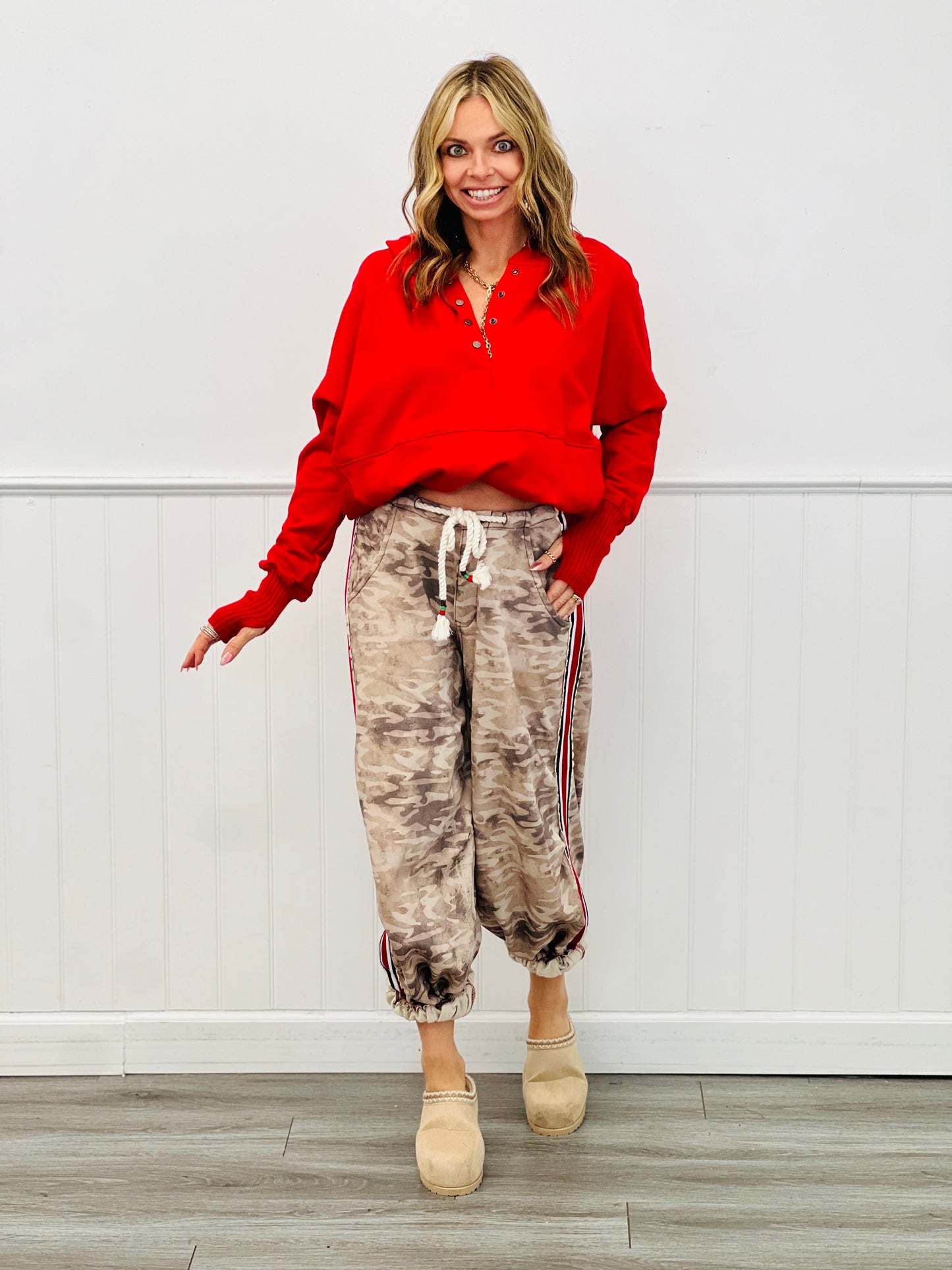 Washed Half Button Hoodie Sweatshirt (Reg.)-2 Colors