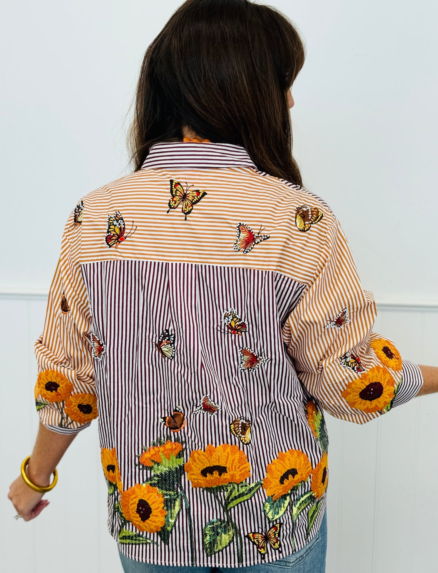 Queen Of Sparkles Striped Butterfly & Sunflower Button Up Top (Reg. and Plus)
