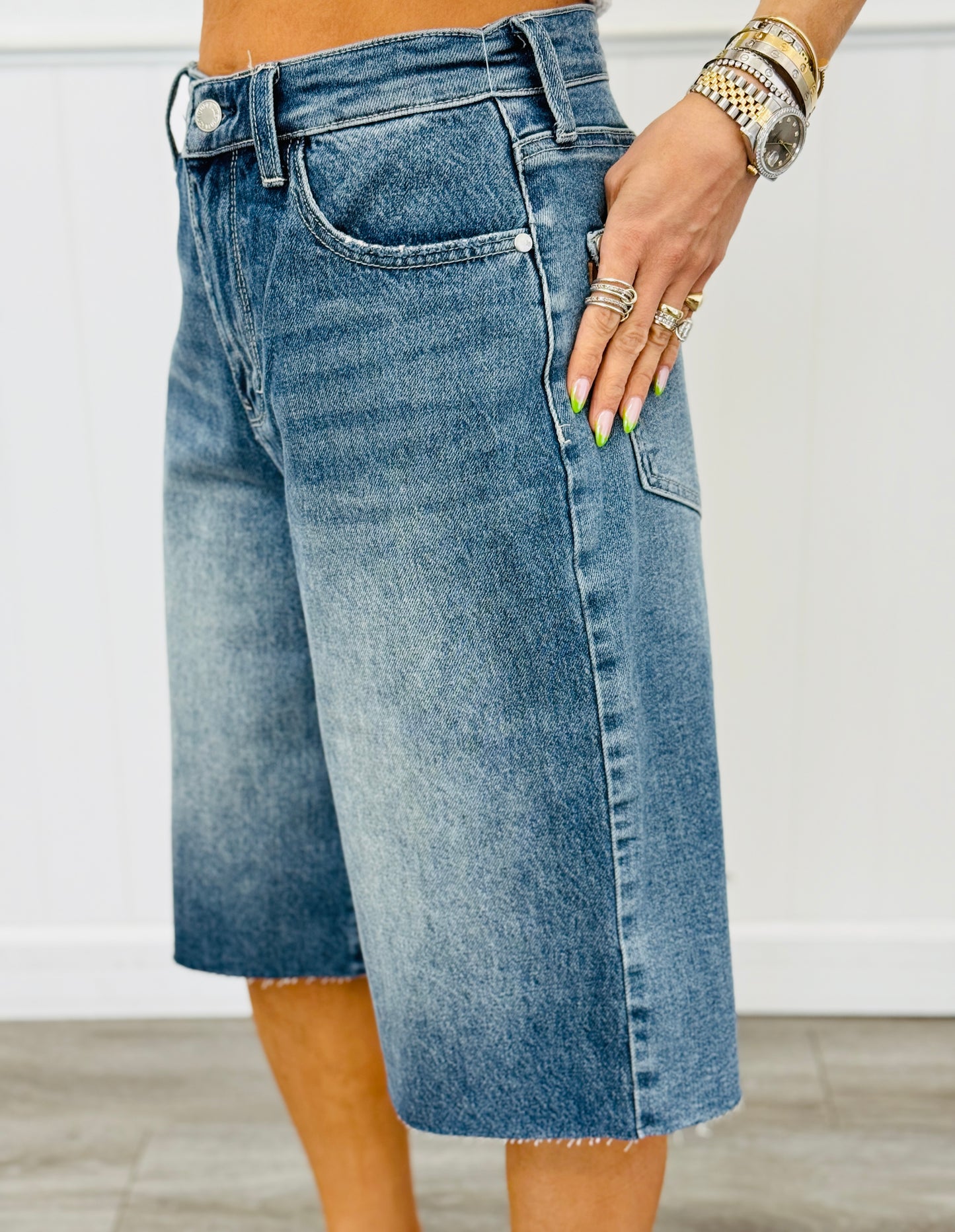 Judy Blue Jordan Rigid Magic Jorts (Reg. and Plus)