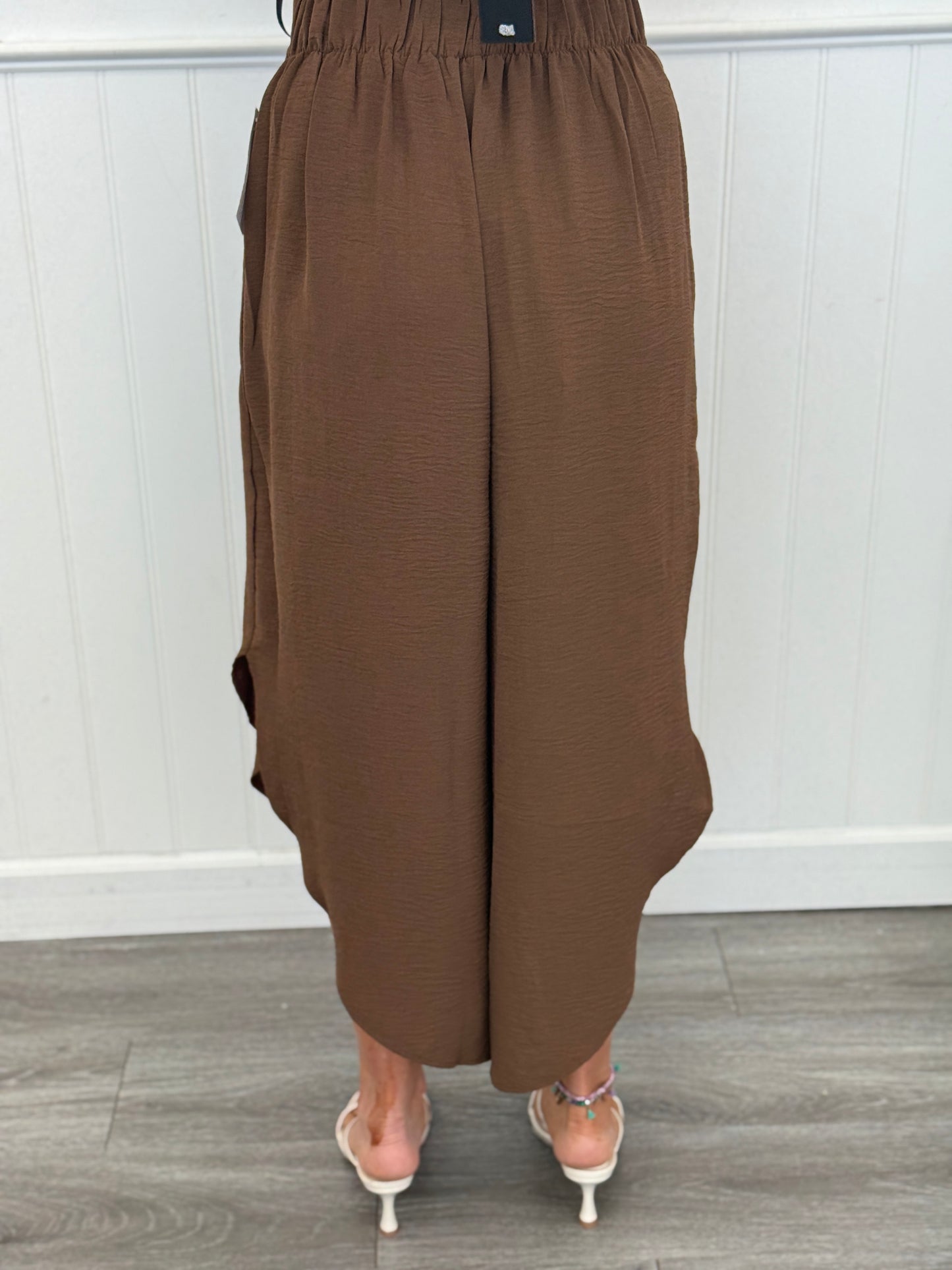 Flowy Pleated Wide Leg Gaucho Pants (Reg.) - 3 Colors