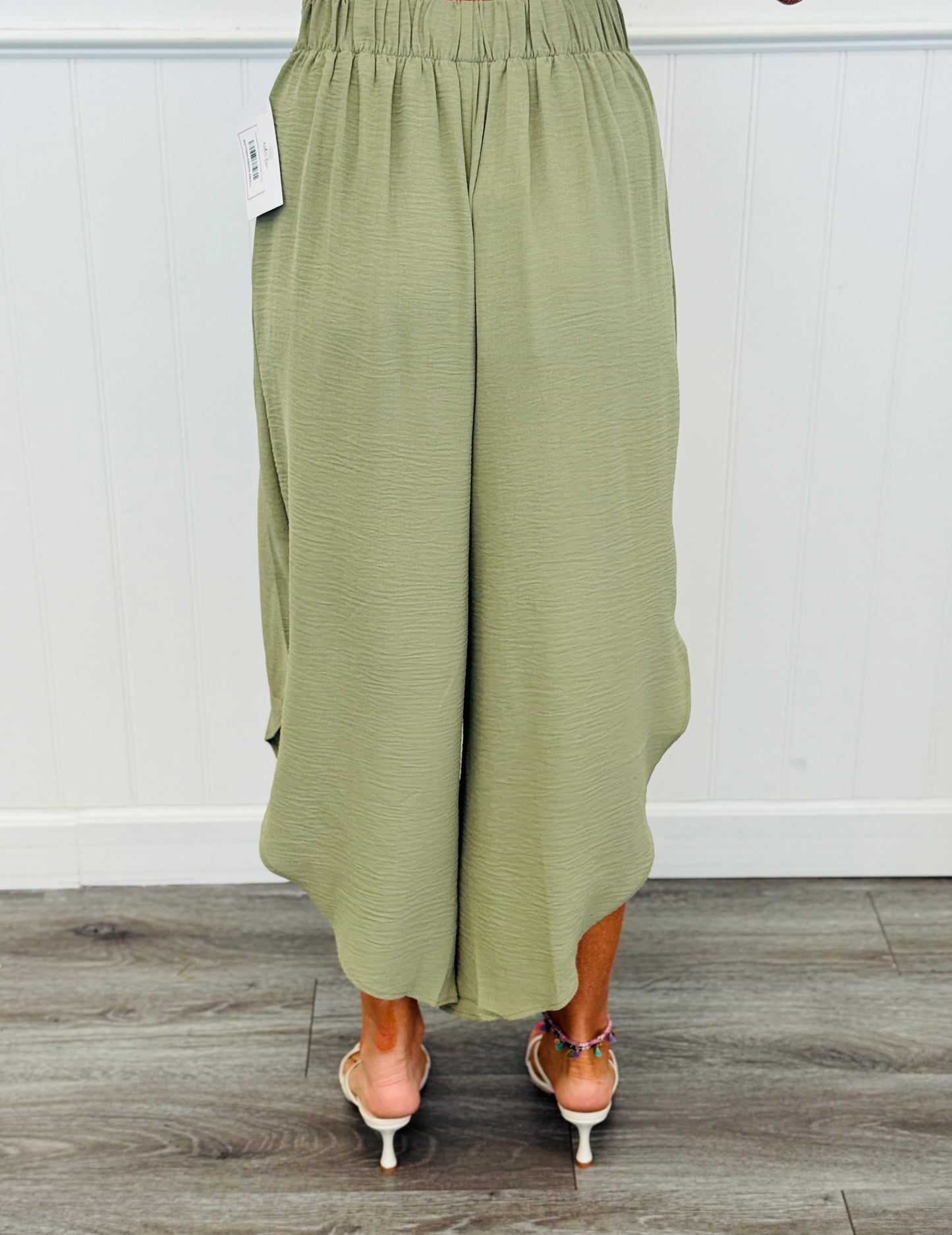 Flowy Pleated Wide Leg Gaucho Pants (Reg.) - 3 Colors