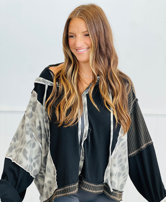 POL Black Contrast Print Zip Up Hoodie Top (Reg.)