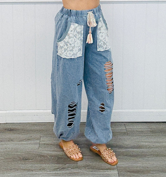 POL Denim & Lace Distressed Jogger Pants (Reg.)