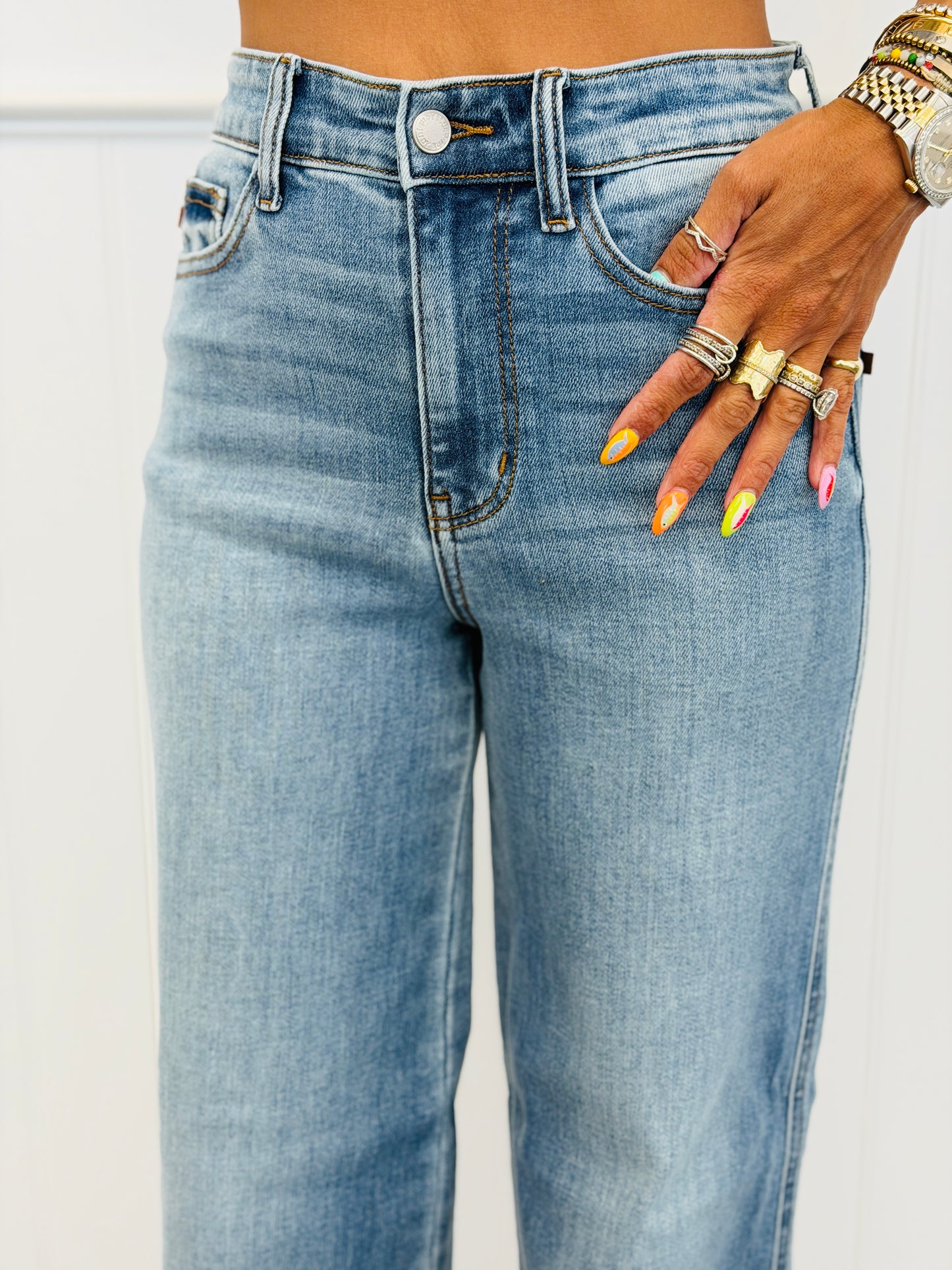 Judy Blue Everyday Icon Column Jeans (Reg. and Plus)