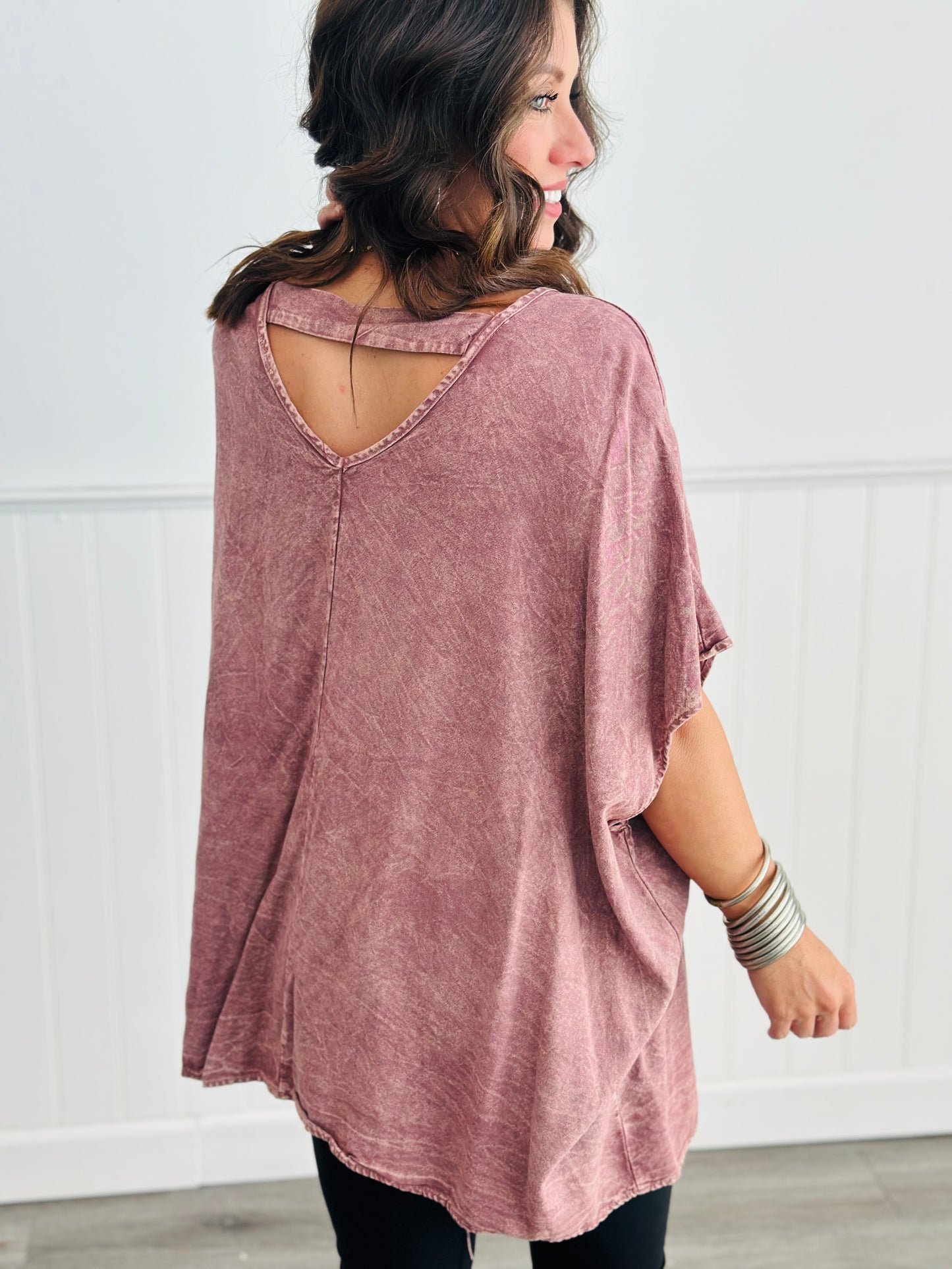 V-Neck Short Sleeve Boxy Top (Reg. and Plus) - 3 Colors