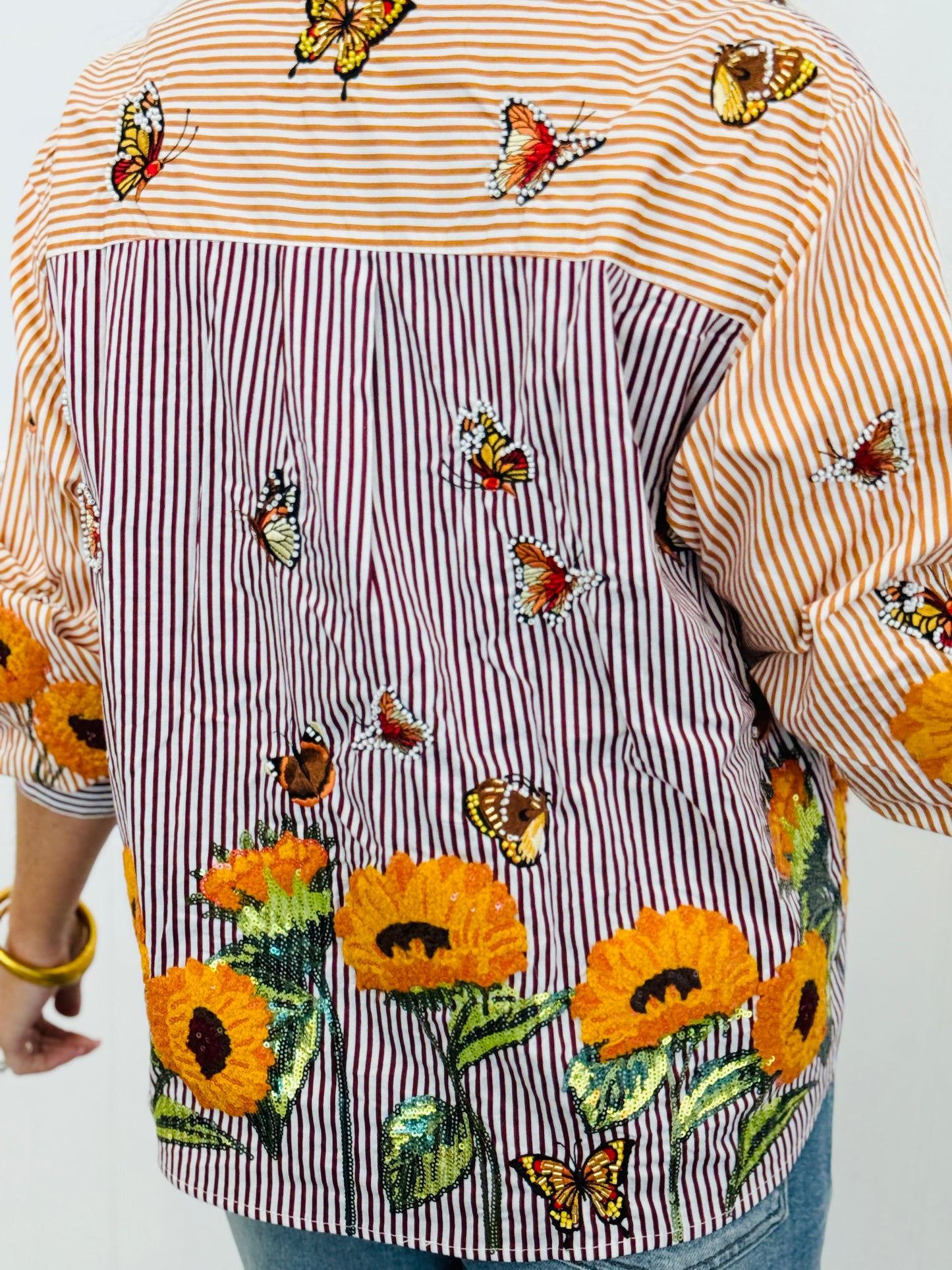 Queen Of Sparkles Striped Butterfly & Sunflower Button Up Top (Reg. and Plus)
