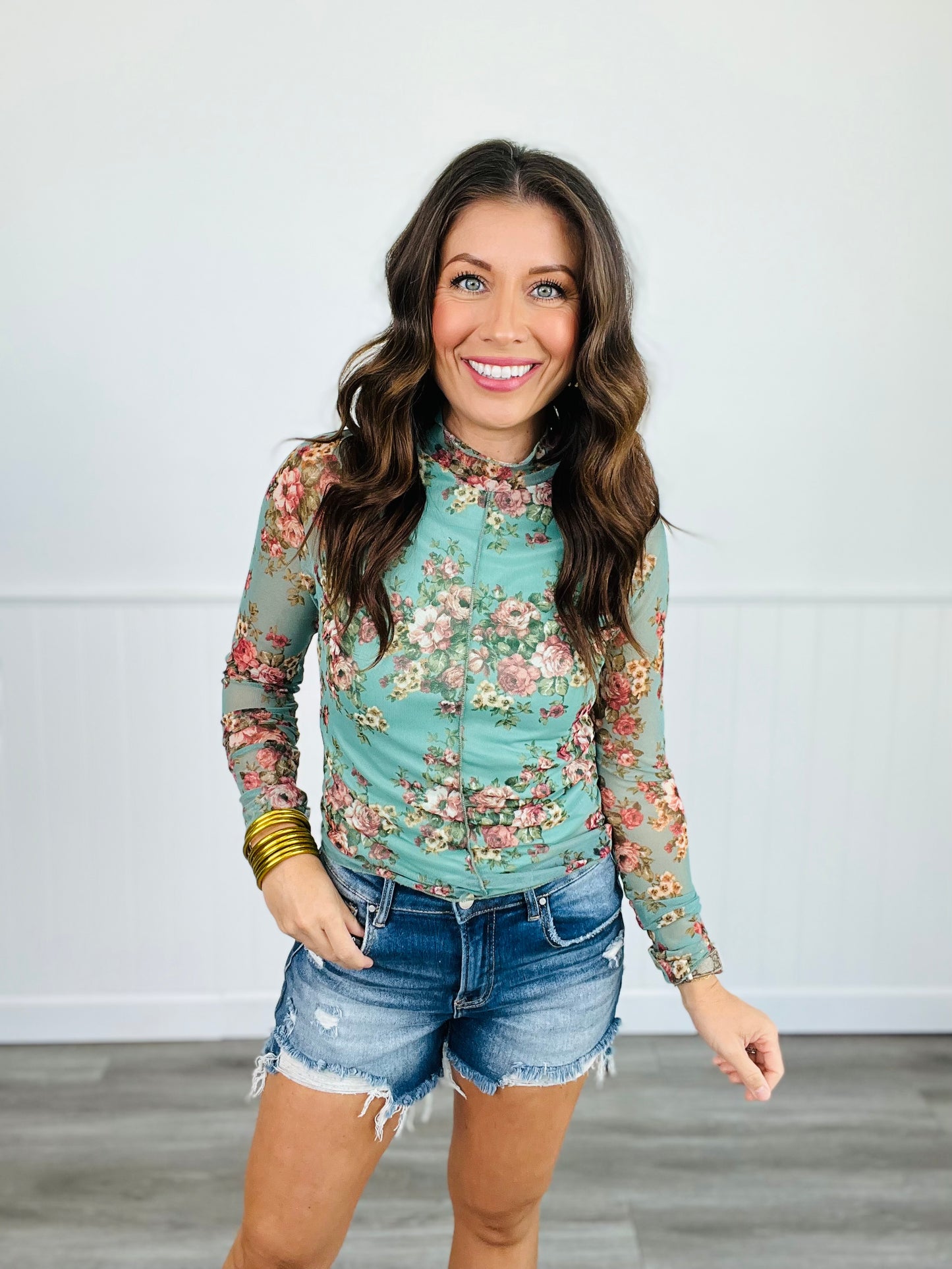 Sage Floral Mesh Top (Reg & Plus)