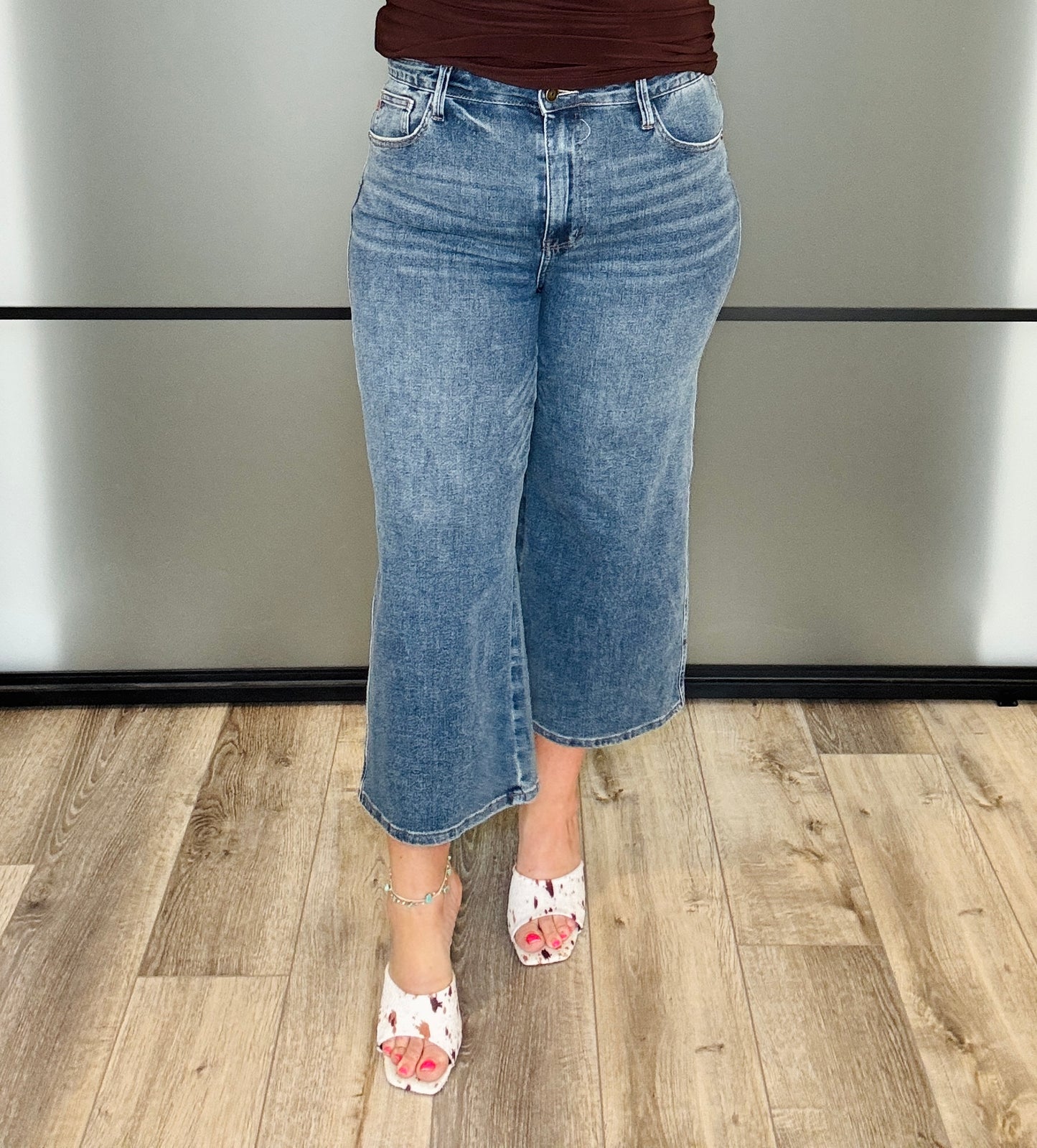 Judy Blue Dottie Effortless Style Wide Leg Jeans (Reg. and Plus)
