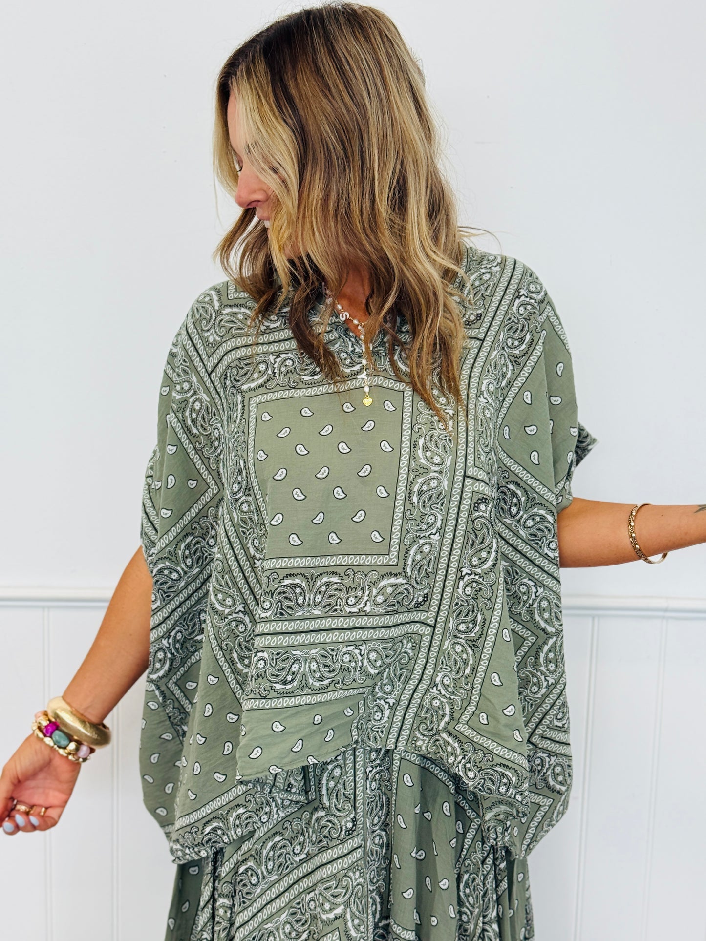 Olive Bandana Short Sleeve Top (OS)