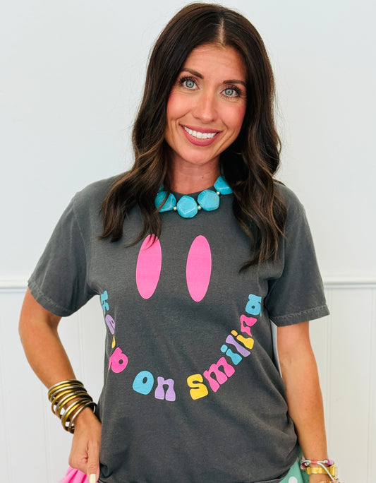 Keep On Smiling Tee (Reg. and Plus)