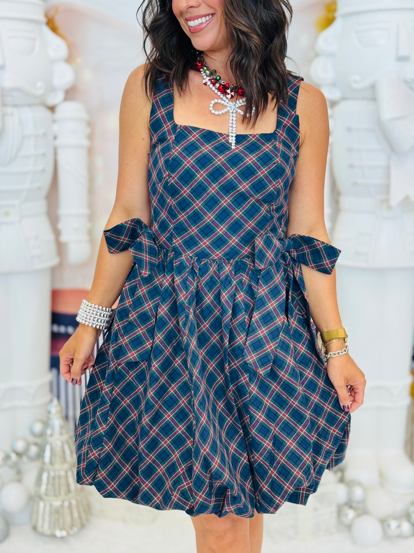 Green Plaid Sleeveless Mini Dress (Reg & Plus)