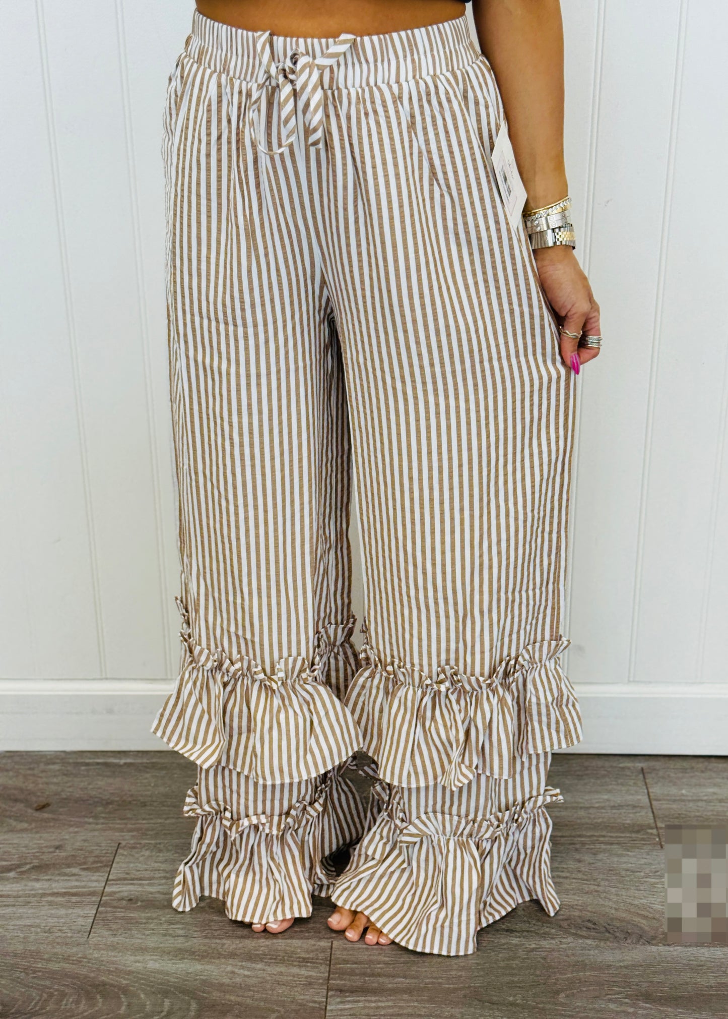 Tiered Ruffle Striped Pants (Reg & Plus) - 2 Colors