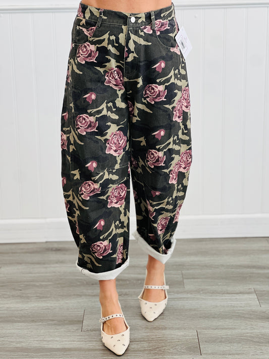 Floral Camo Barrel Pants (Reg.)