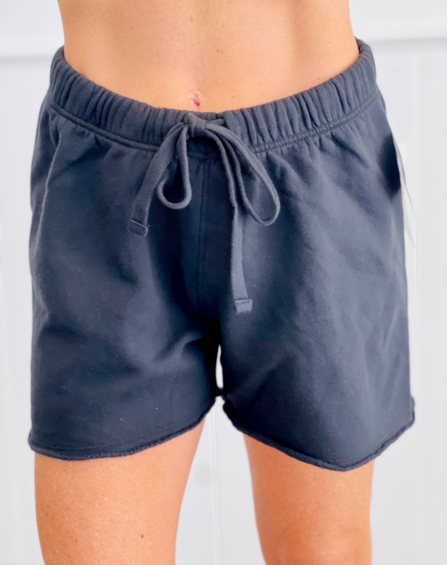 Malibu Mid Rise Shorts (Reg.)-2 Colors