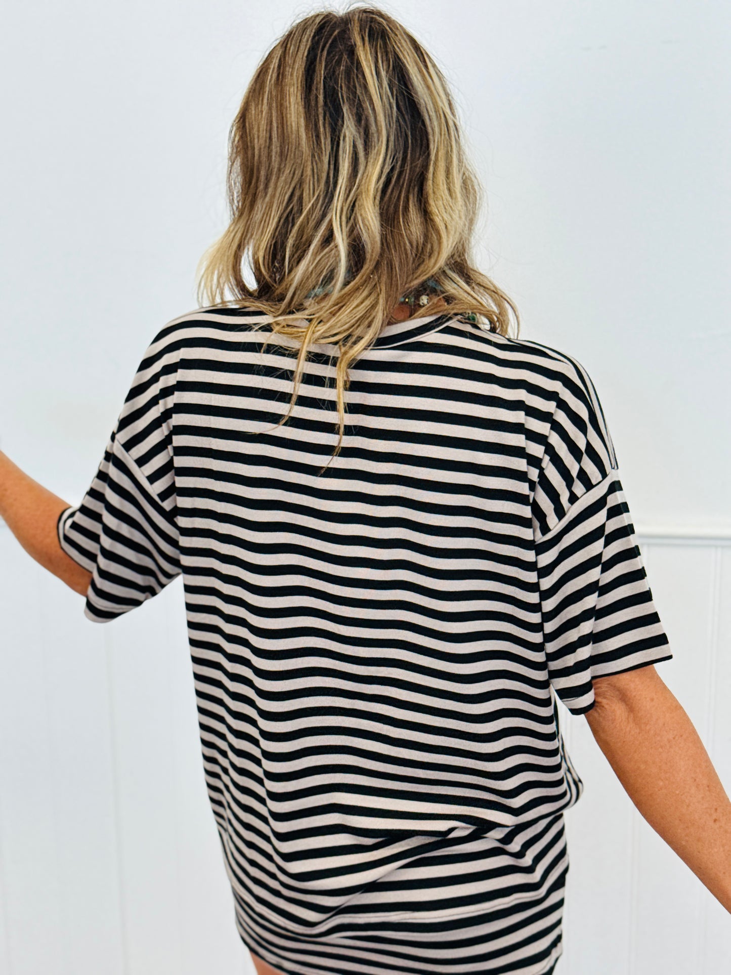Black/Taupe Striped Lyocell Tee Top (Reg.)