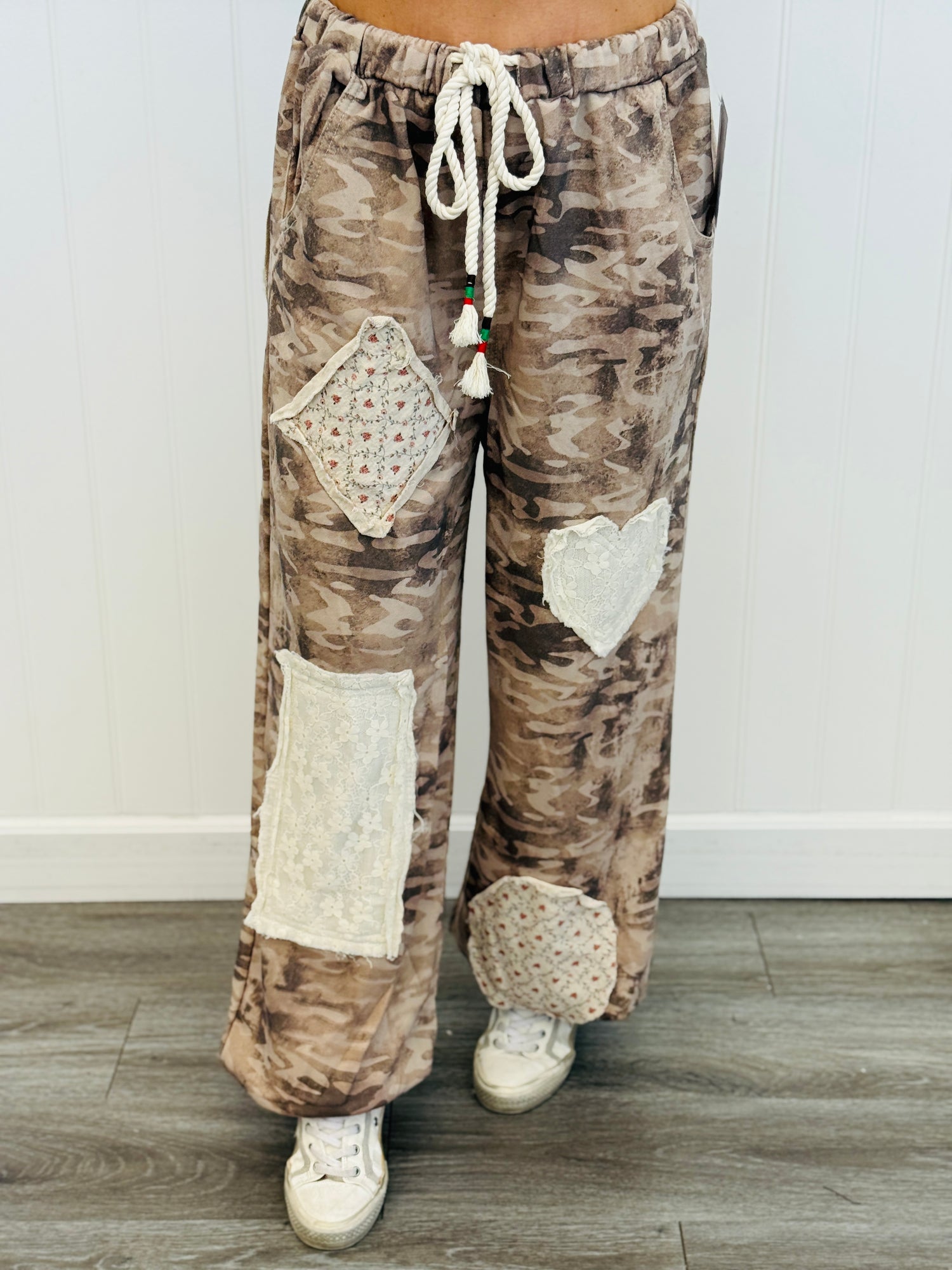 Reg Walker POL Contrast Lace & Woven Patch Pants (Reg.) – Walker Rose Boutique