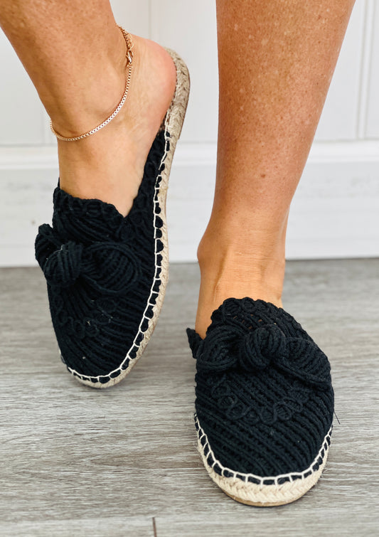 Black Act Natural Bow Mules