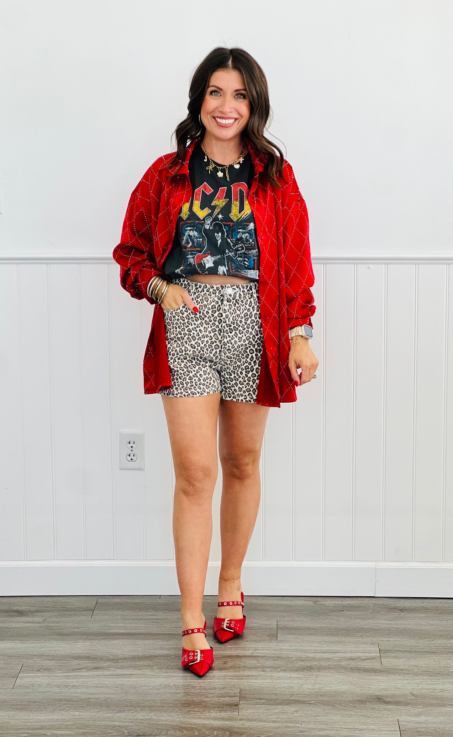 A Little Bit Wild Twill Shorts (Reg & Plus)