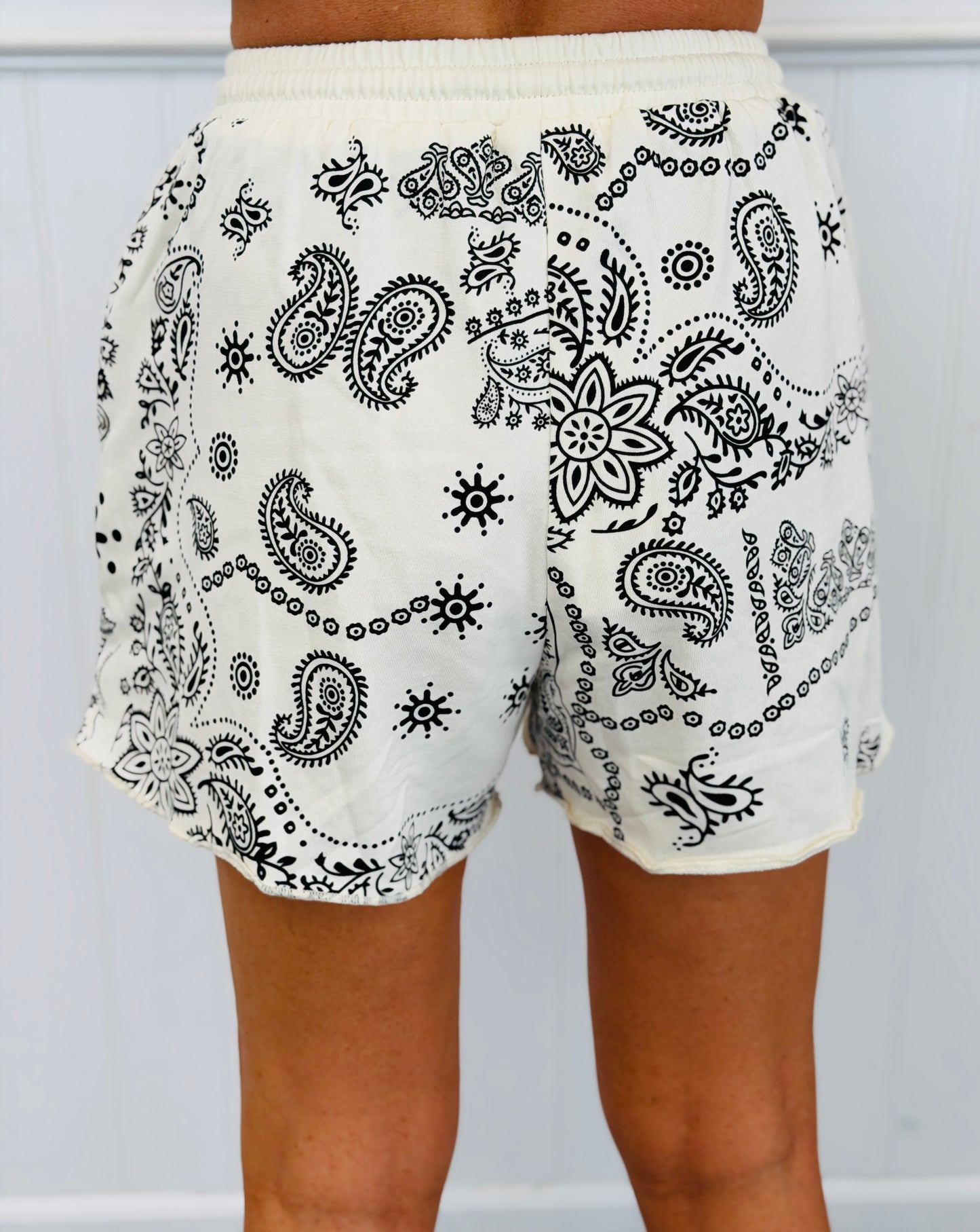 Cream Bandana Paisley Print Henley Top & Shorts Set (Reg.)