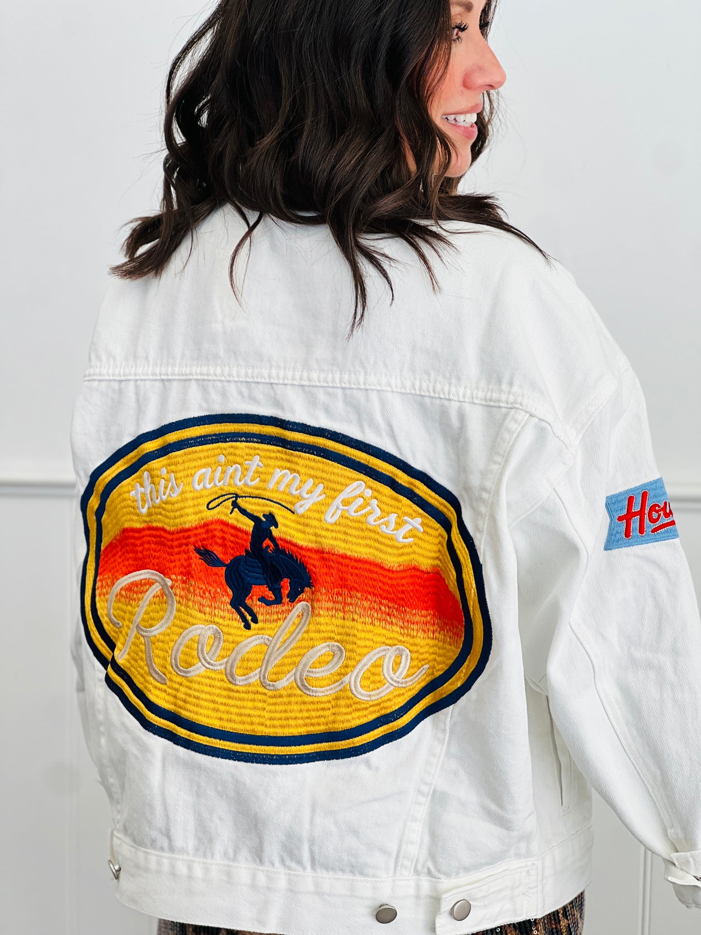 White Denim Rodeo Trucker Jacket (Reg & Plus)