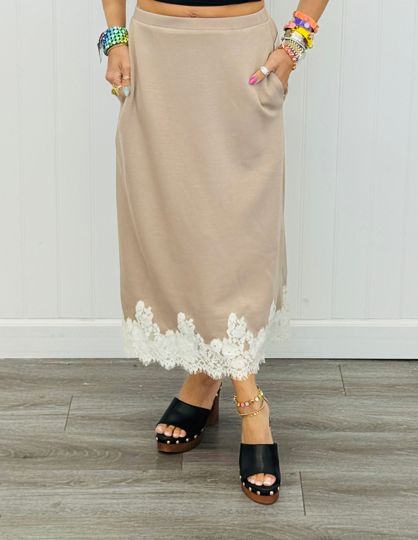 Scallop Lace Trim Midi Skirt (Reg.)-4 Colors