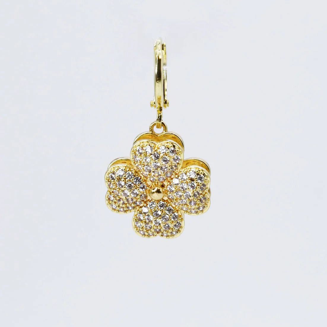 TJ  -  Sparkling Trebol Charm