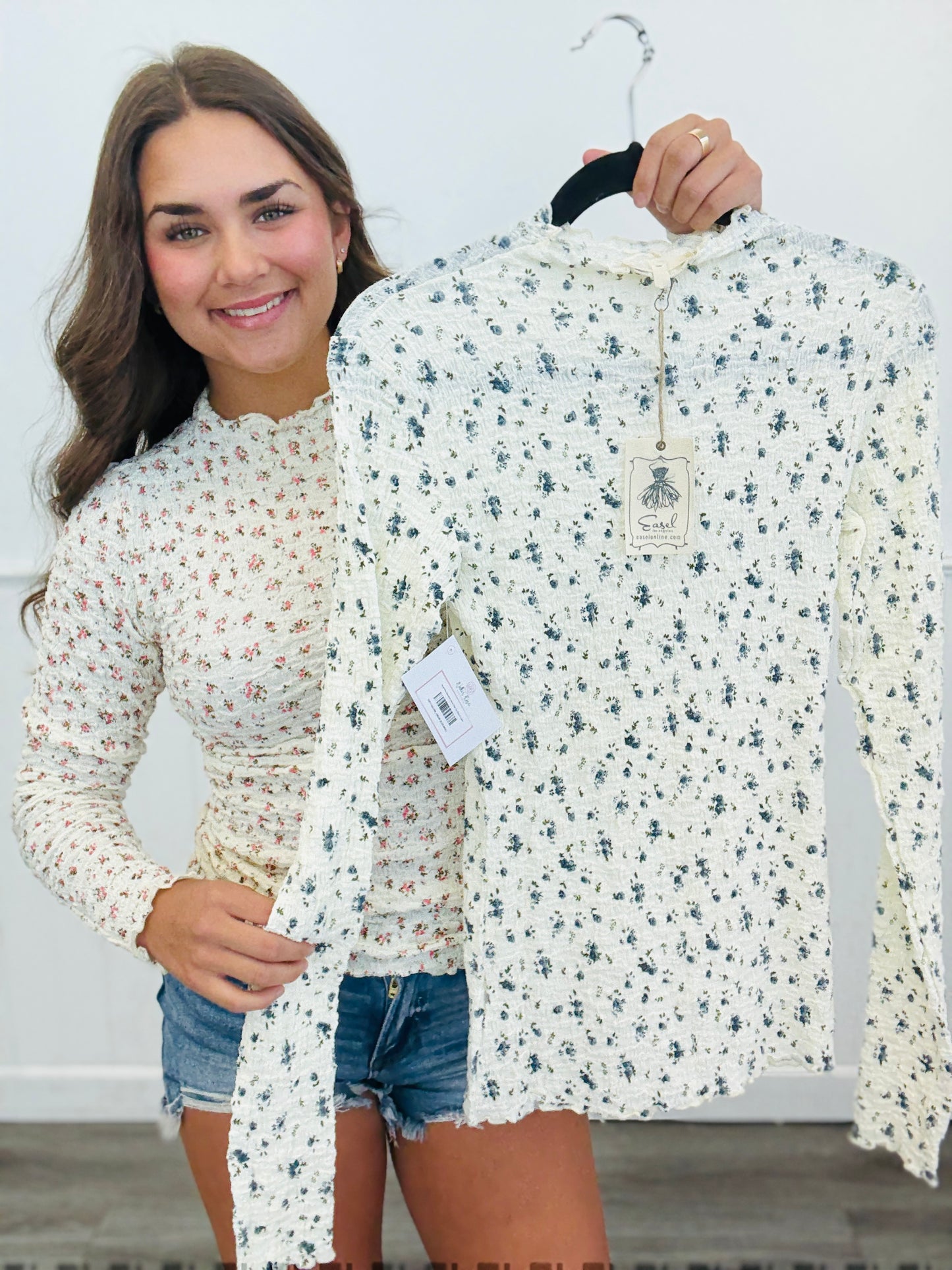 Floral Print Smocked Lettuce Edge Top (Reg.)-2 Colors