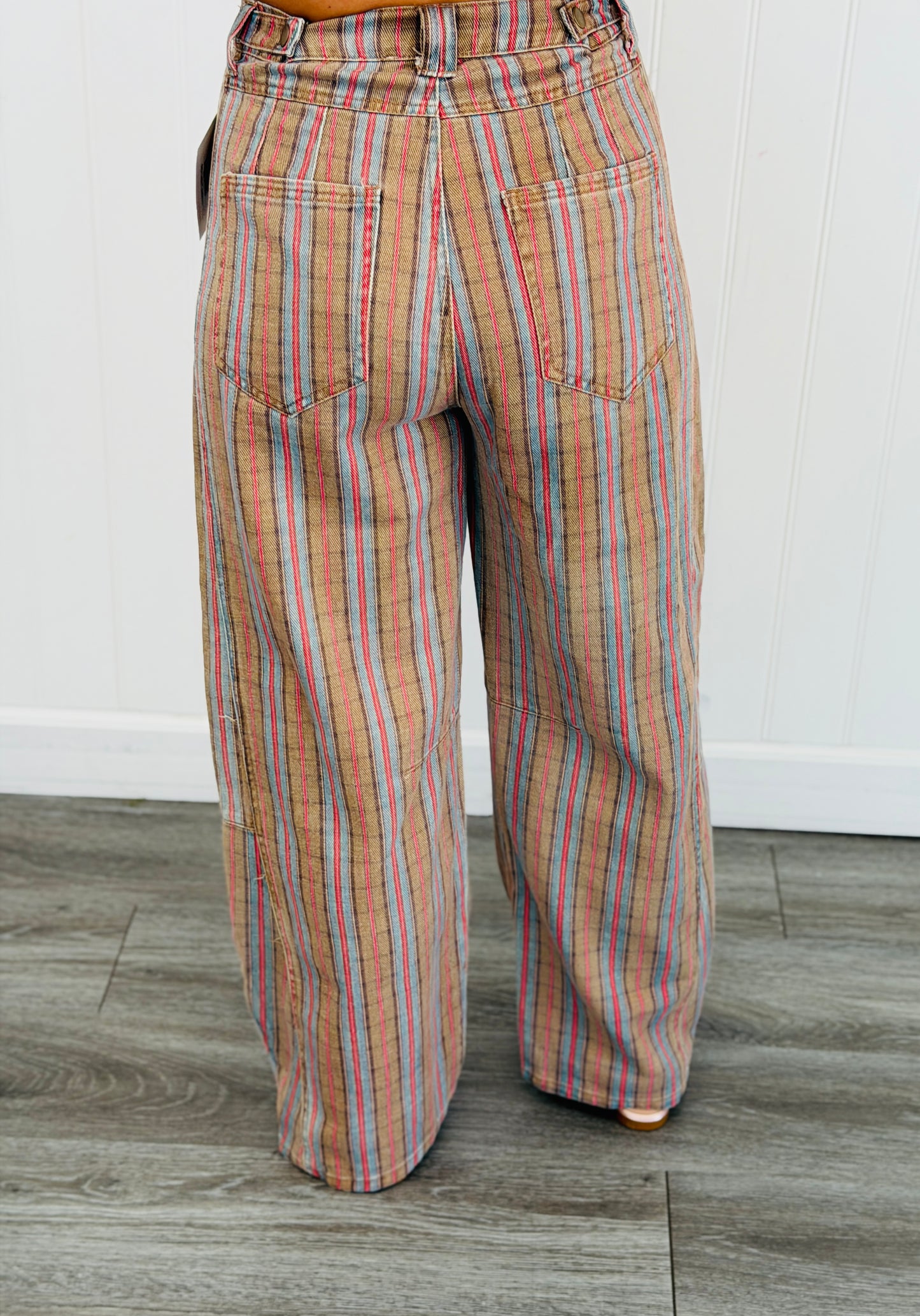 Mocha Combo Plaid Print Barrel Pants (Reg.)