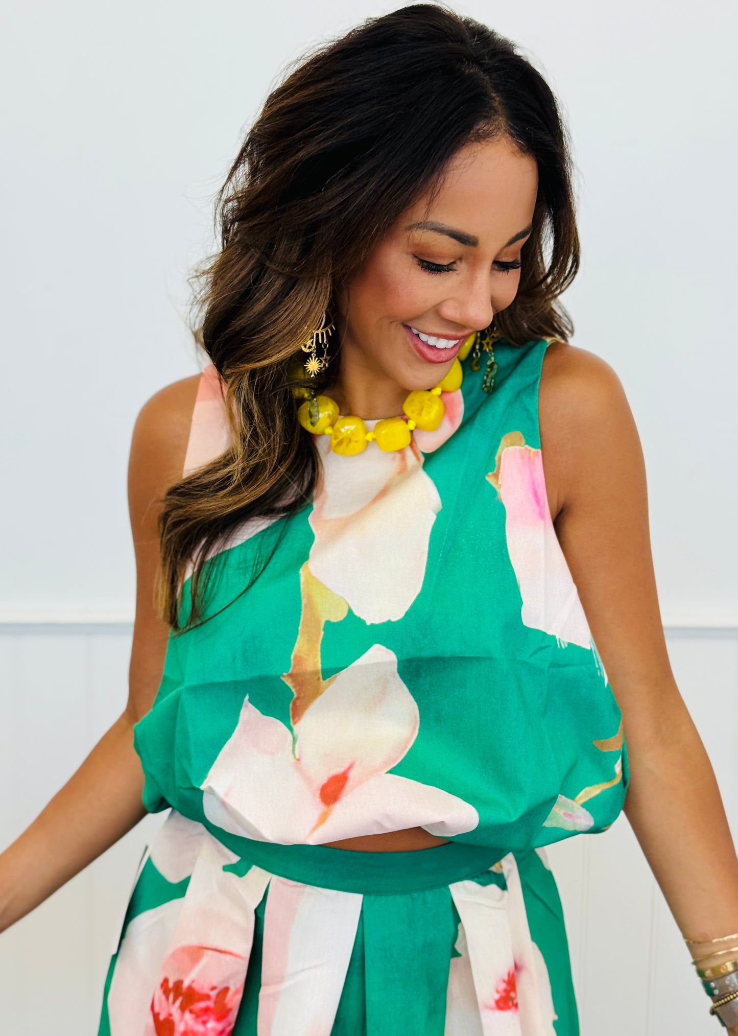 Green Floral Bubble Hem Blouse (Reg.)