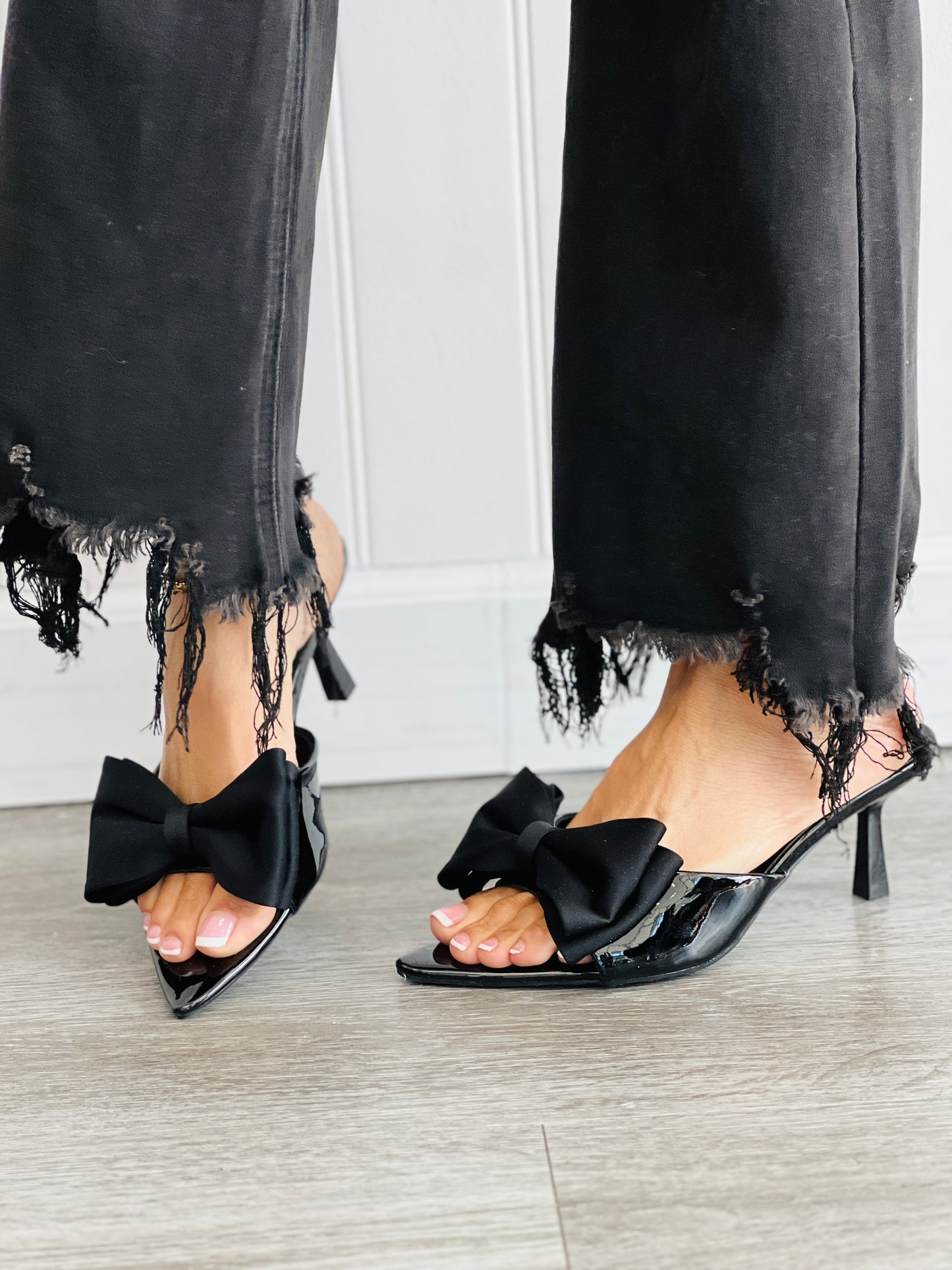 Black Bow De Amour Heels