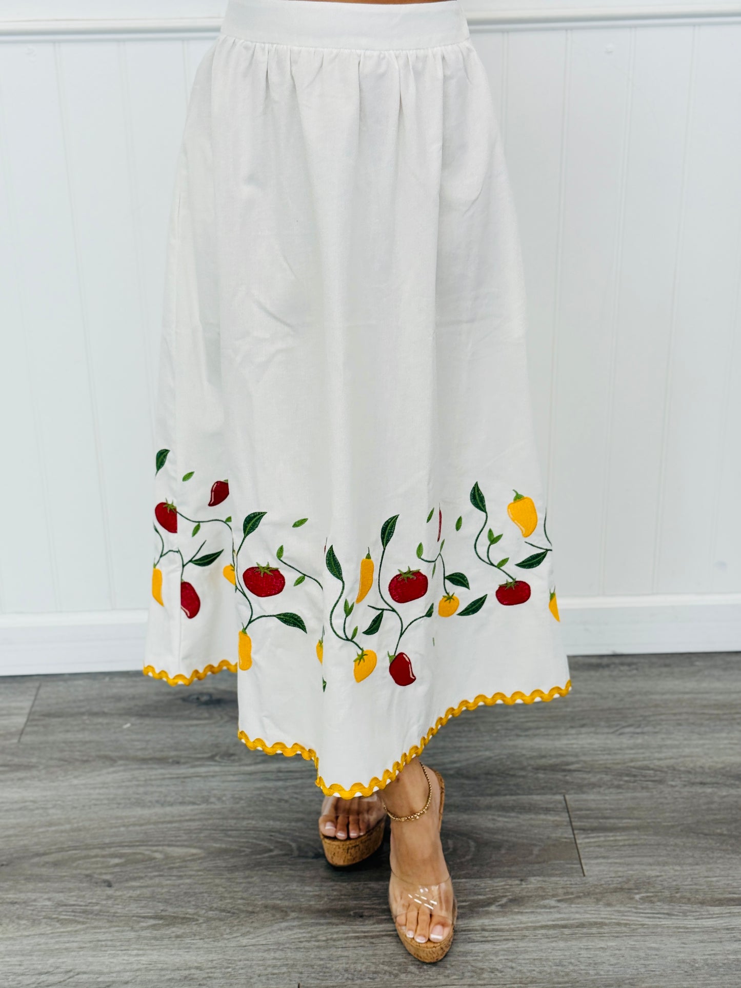 Off White Embroidered Top & Midi Skirt Set (Reg & Plus)