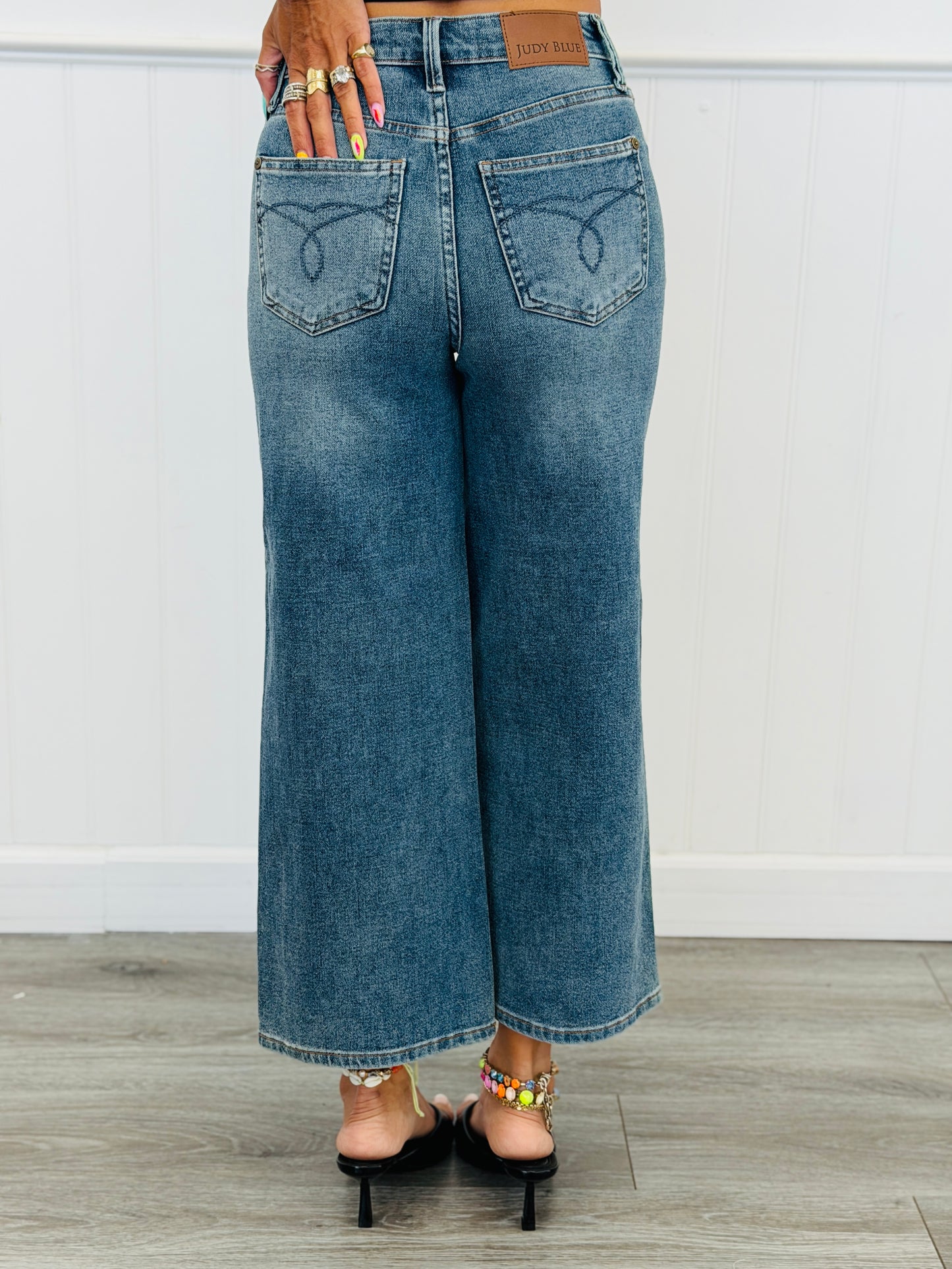Judy Blue Dottie Effortless Style Wide Leg Jeans (Reg. and Plus)