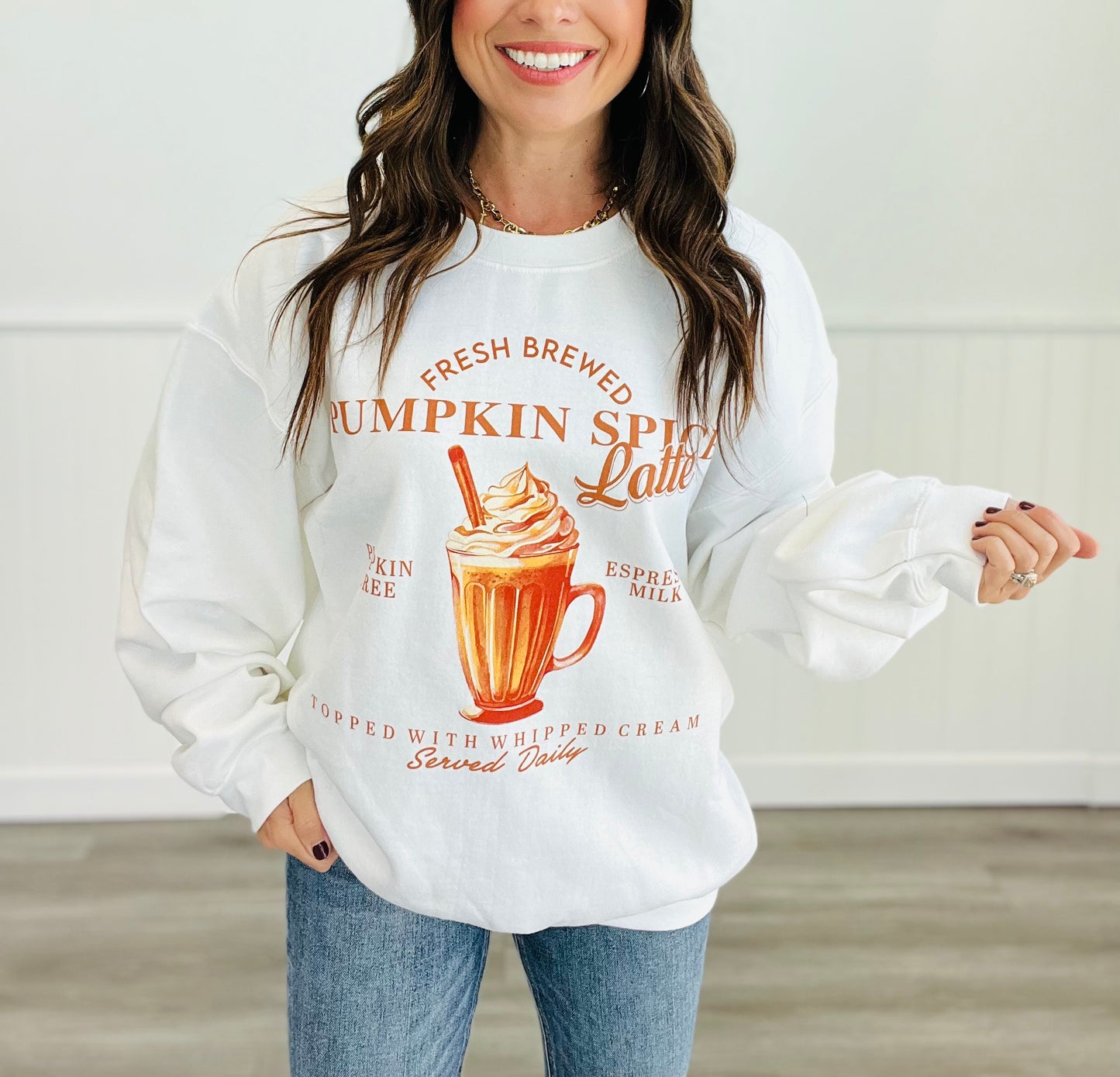 White Pumpkin Spice Latte Graphic Sweatshirt (Reg)