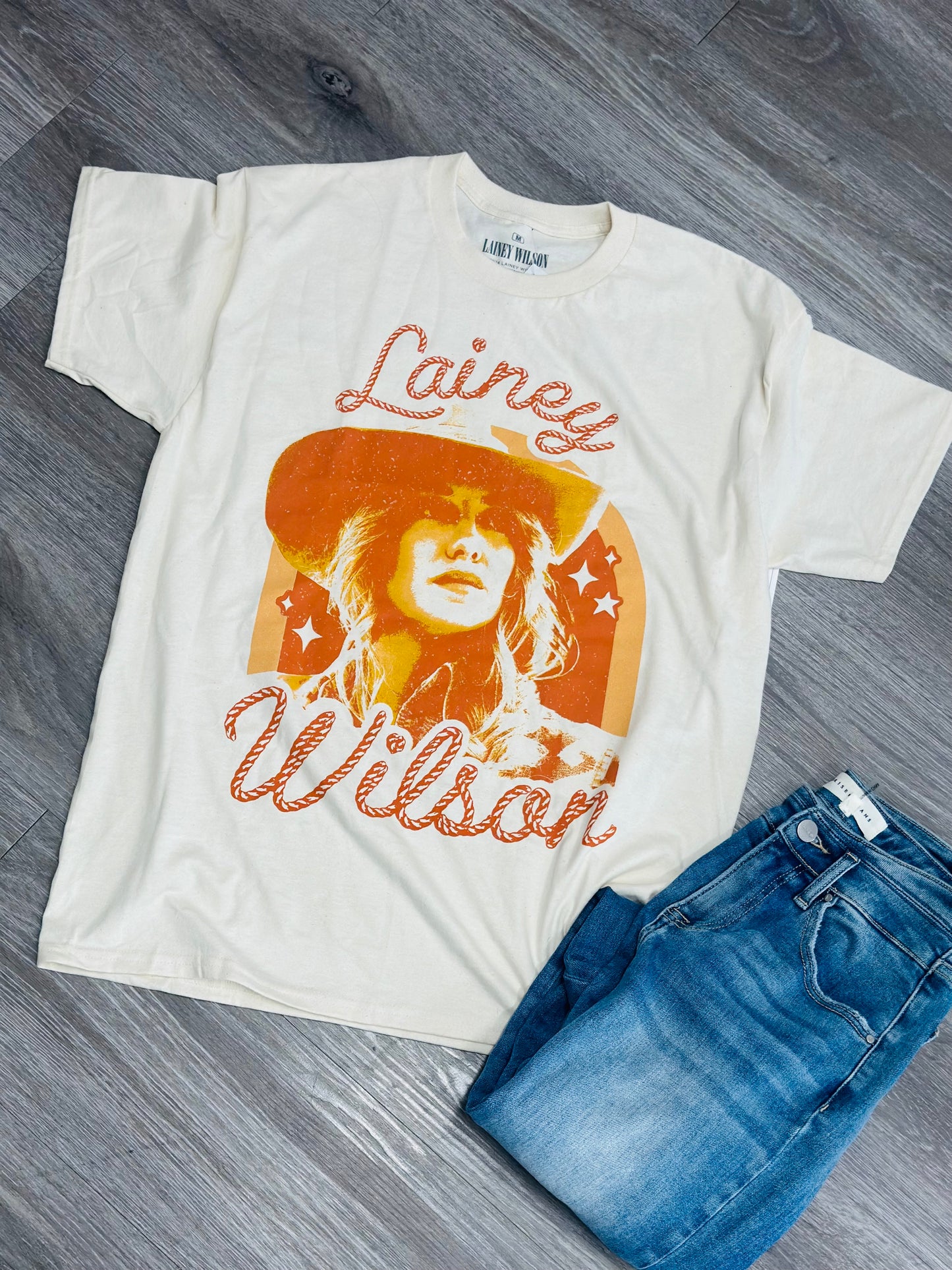 Lainey Wilson Graphic Tee (Reg. and Plus)