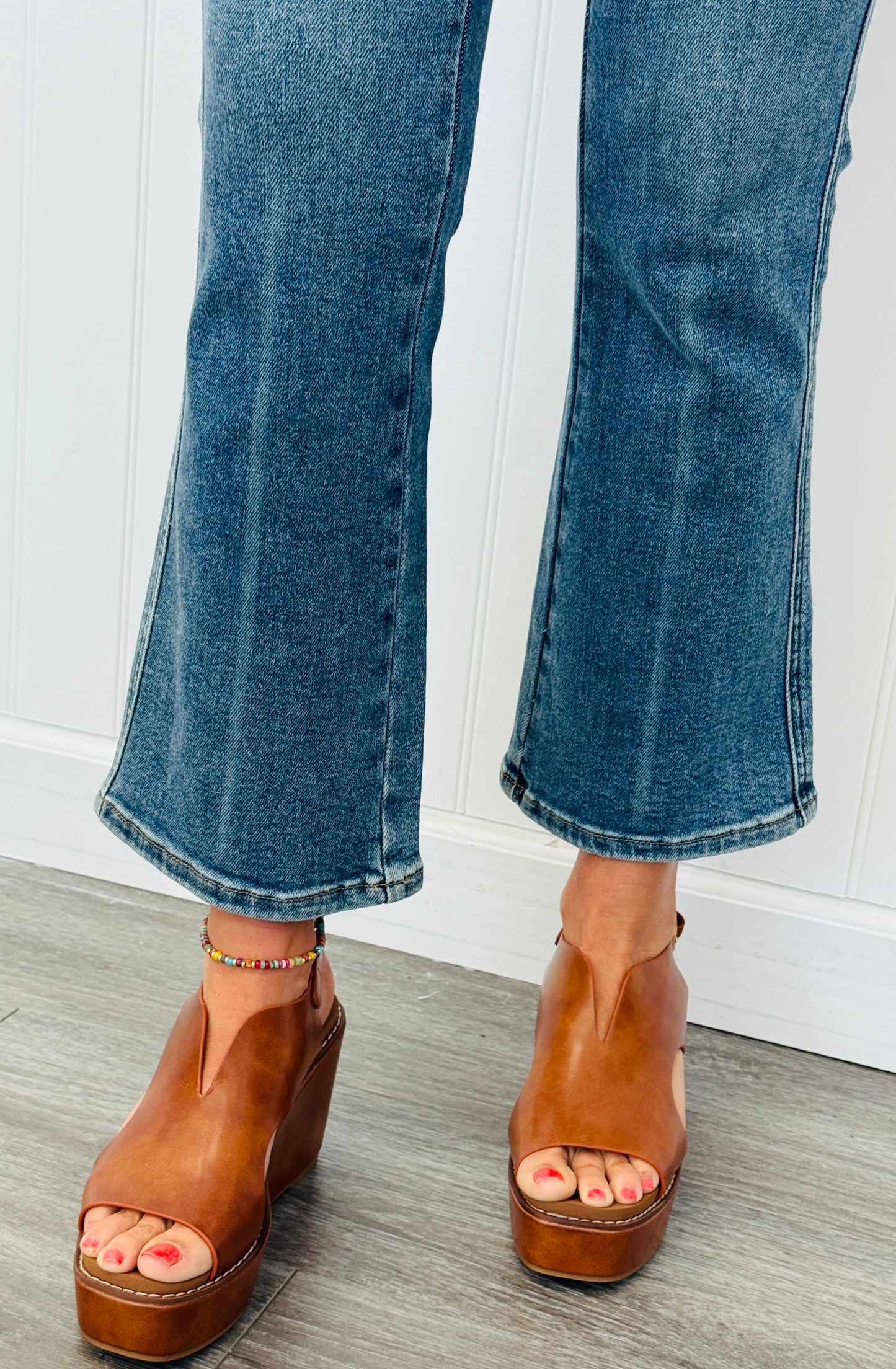 Judy Blue Flatter Me Tummy Control Kick Flares Jeans (Reg. and Plus)
