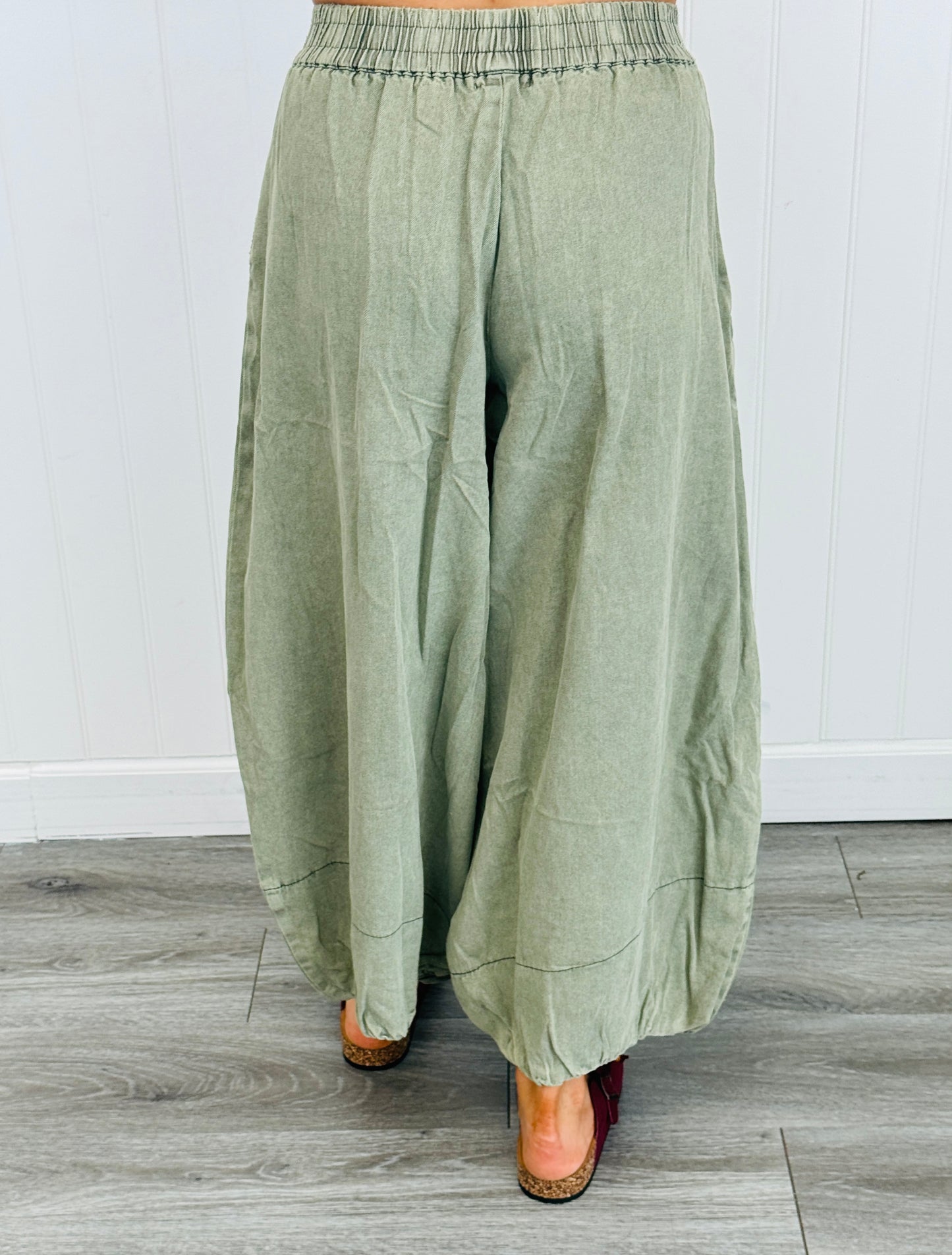 Olive Pleated Balloon Pants (Reg & Plus)