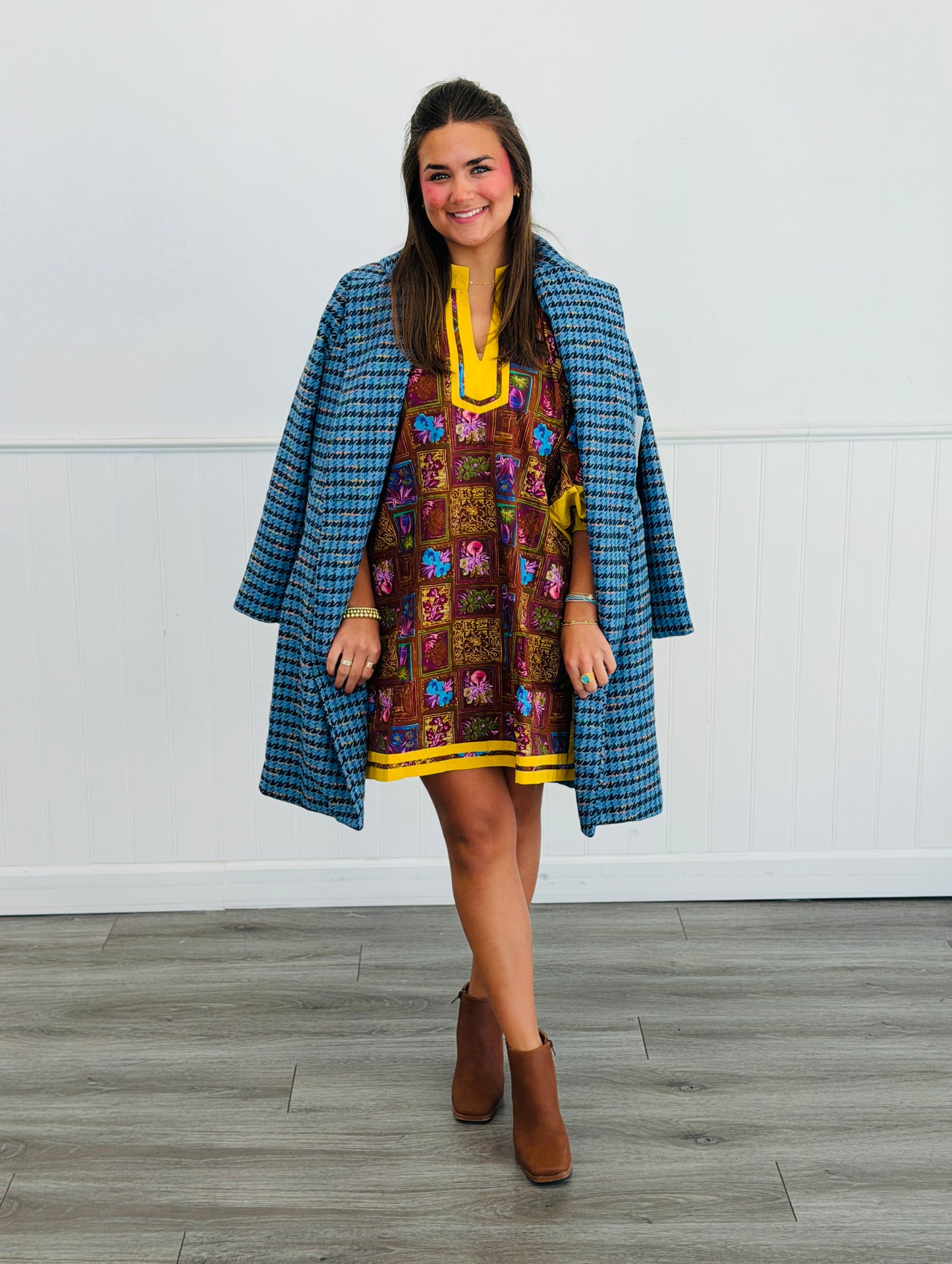 Brown Botanical Puff Sleeve Tunic Mini Dress (Reg. and Plus)
