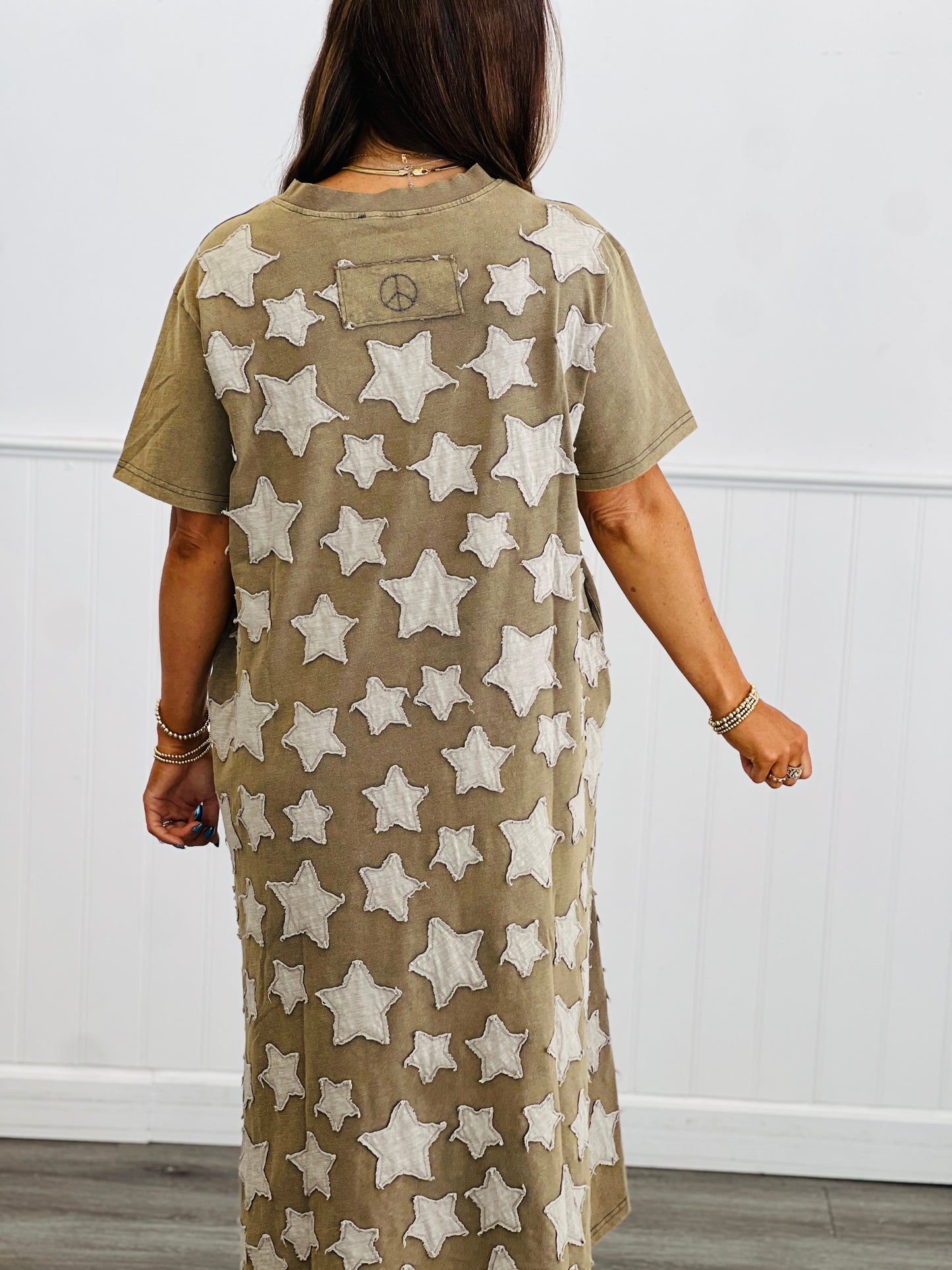 Charcoal Star Patch Detail Maxi Dress (Reg.)