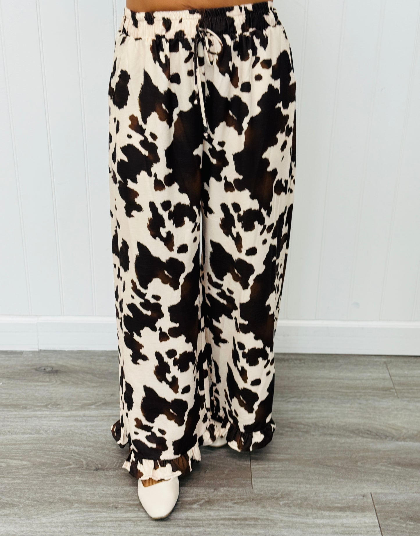 Cow Print Scoop Back Tank & Pants Set (Reg.)