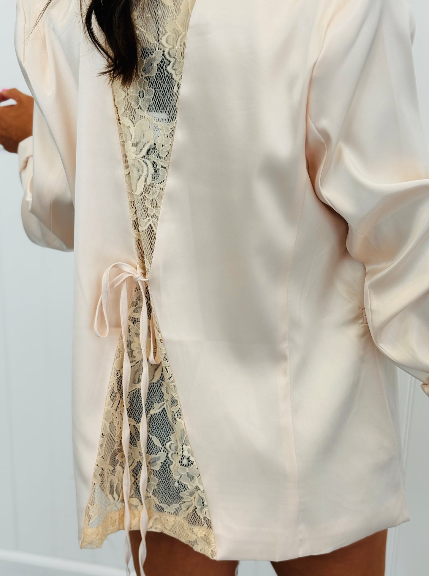 Beige Lace Blazer (Reg.)
