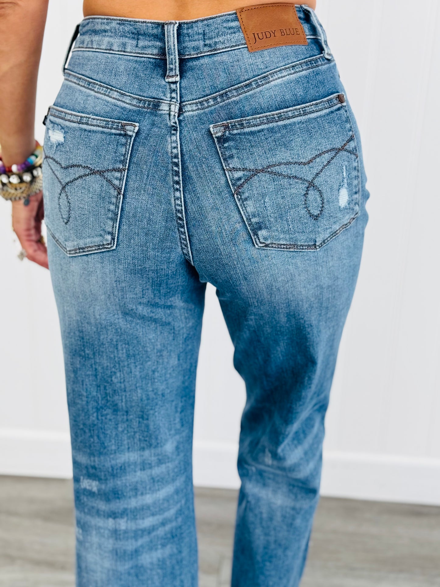 Judy Blue One In A Million Distressed Wide Crop Jeans (Reg. and Plus)