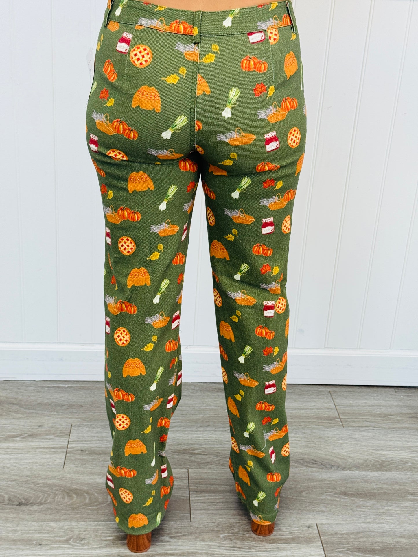 Harvest Print Straight Leg Pants (Reg.)-2 Colors