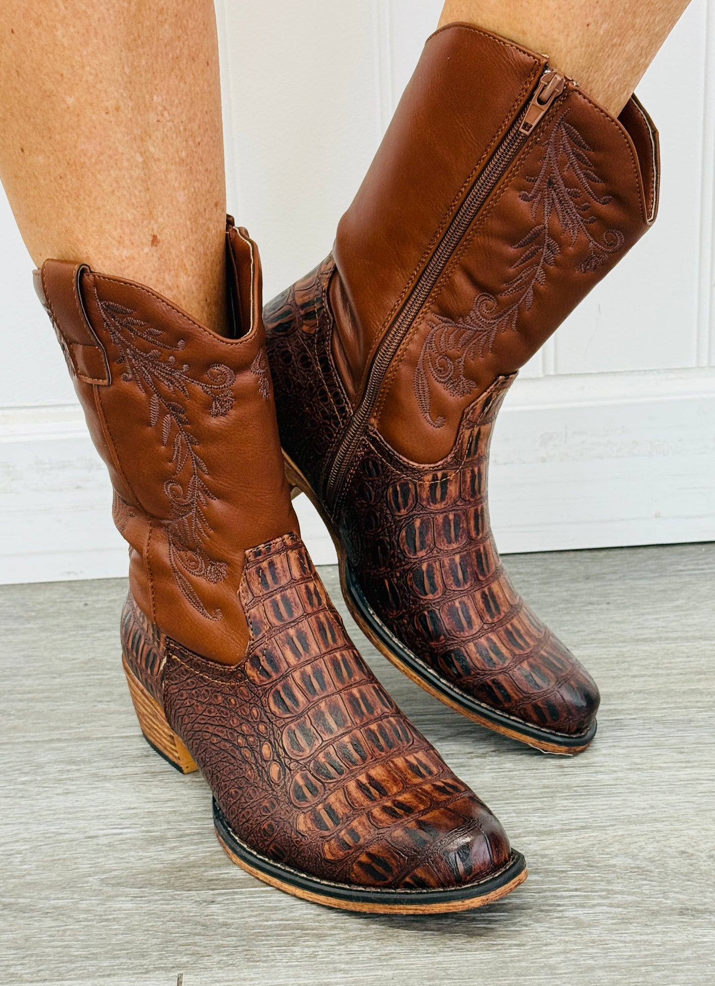 Brown Croc Rattler Rose Boots