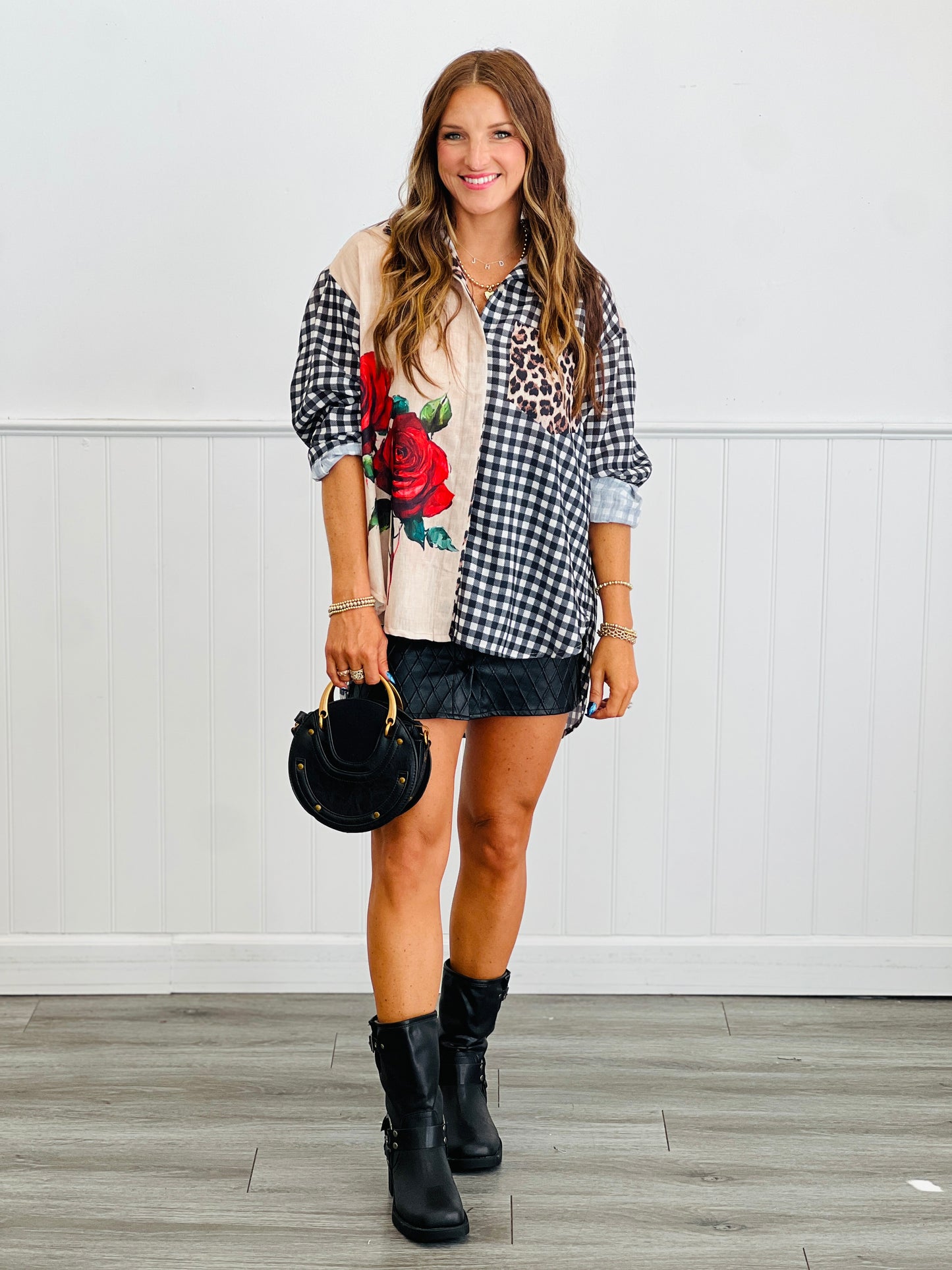 Contrast Print Roses Button Up Top (OS & PLUS)